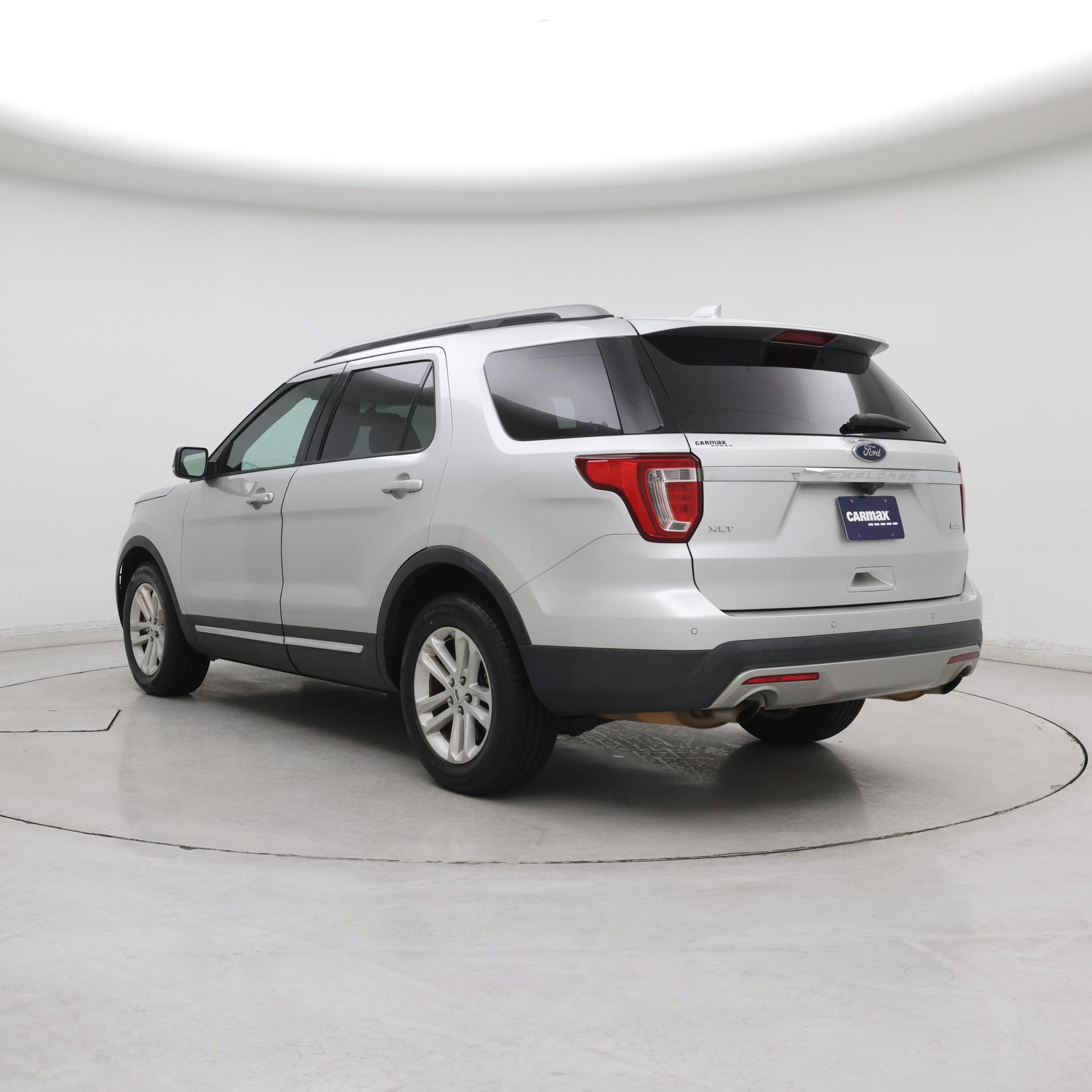 Thumbnail: 2017 Ford Explorer - 2