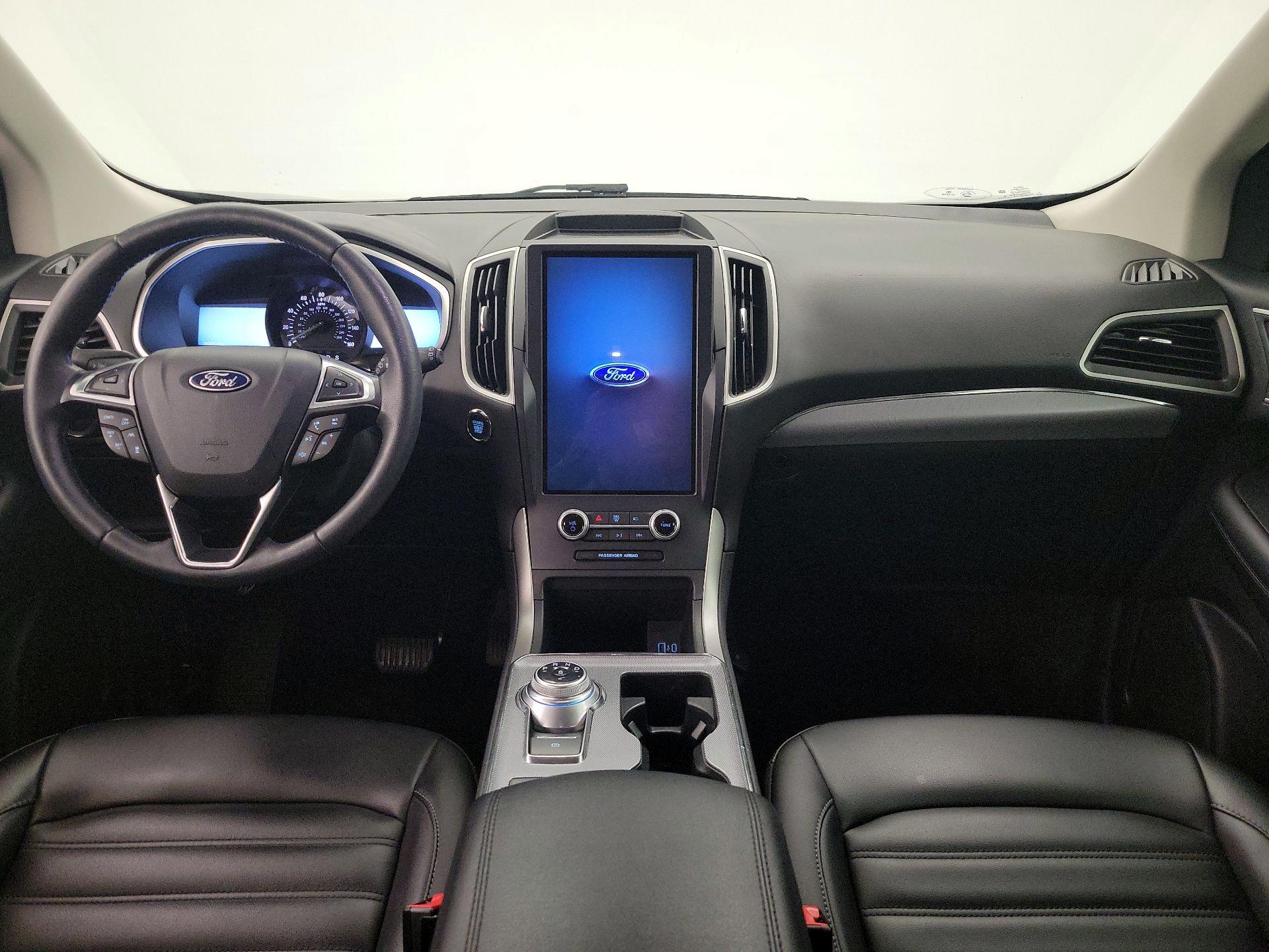 Thumbnail: 2021 Ford Edge - 9