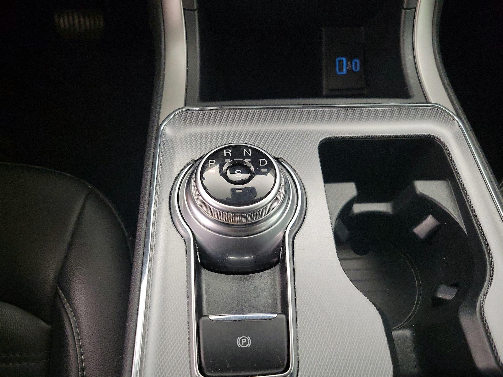 2021 Ford Edge SEL - Photo 18