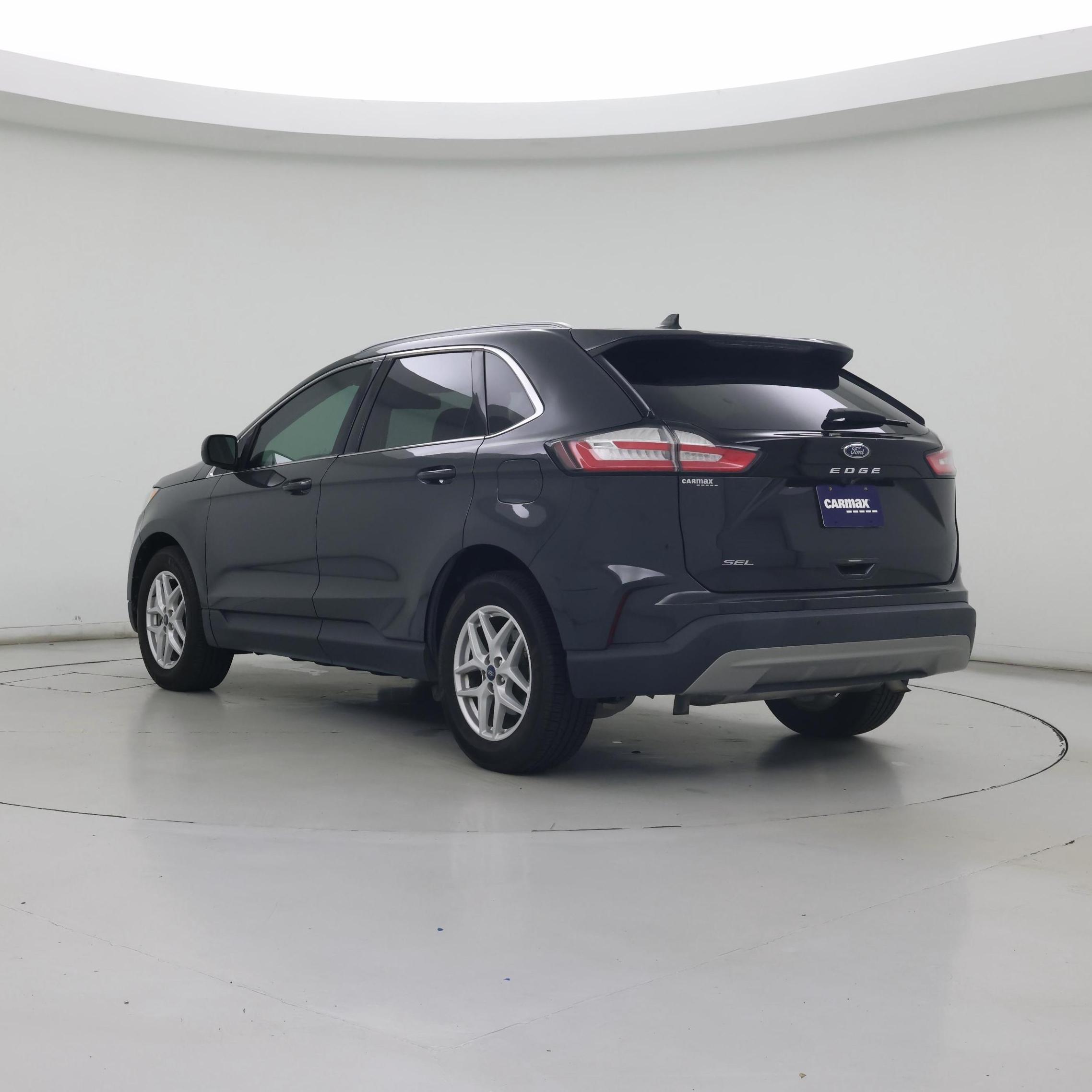 Thumbnail: 2021 Ford Edge - 2
