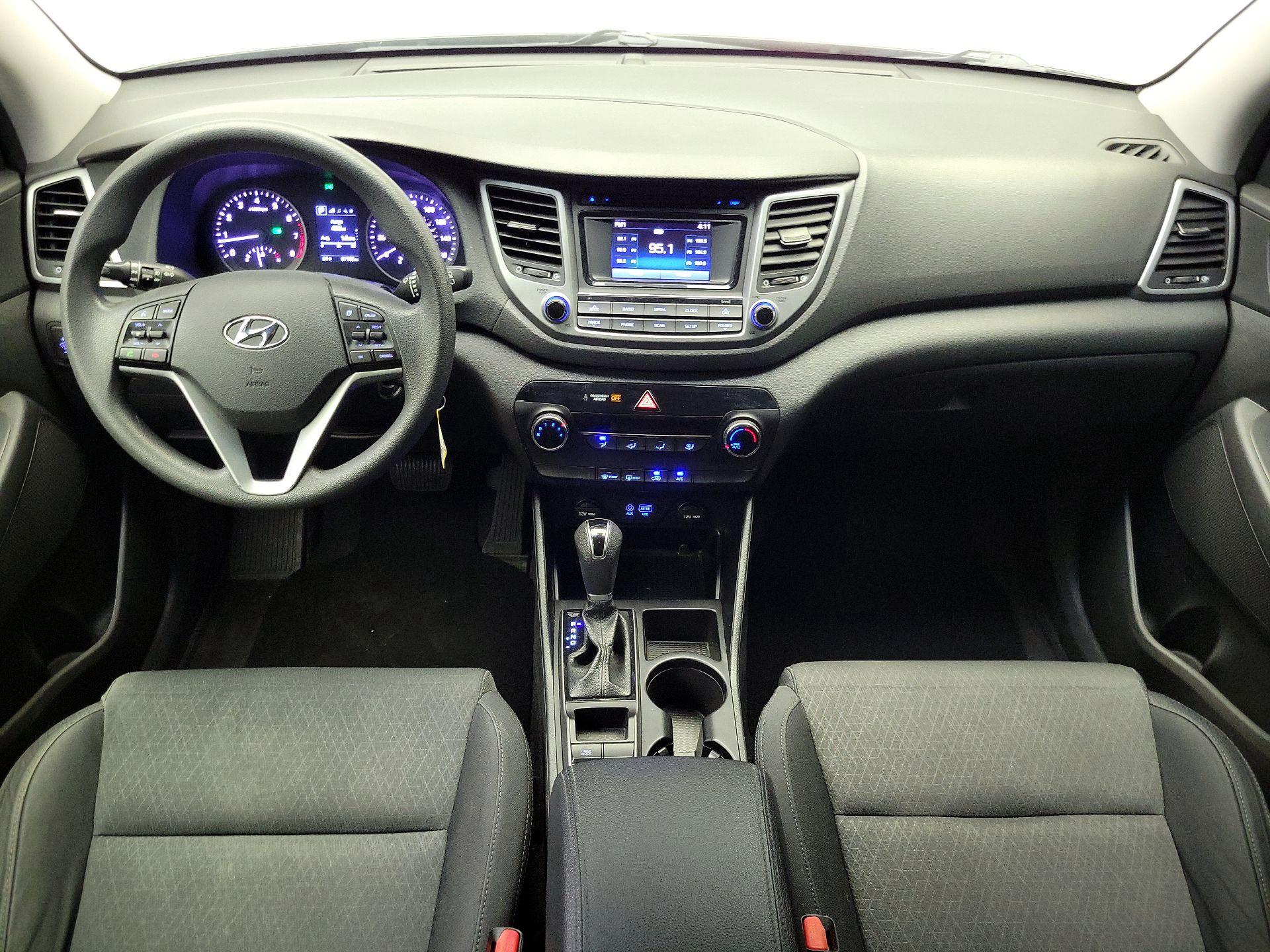 Thumbnail: 2017 Hyundai Tucson - 9