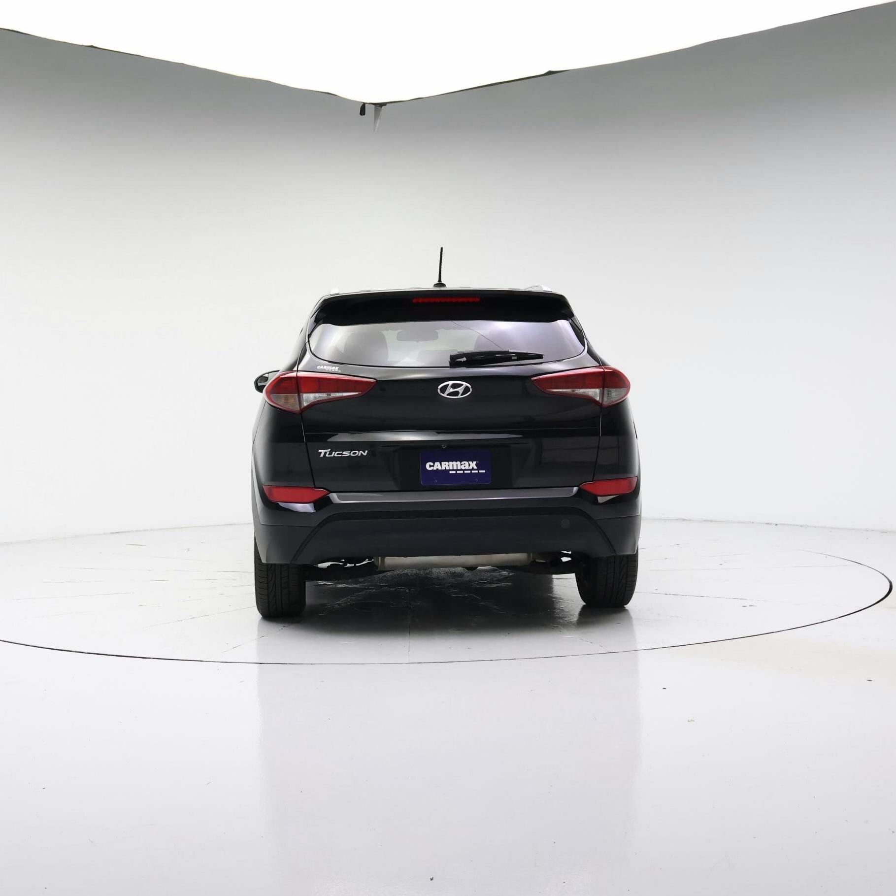 Thumbnail: 2017 Hyundai Tucson - 6