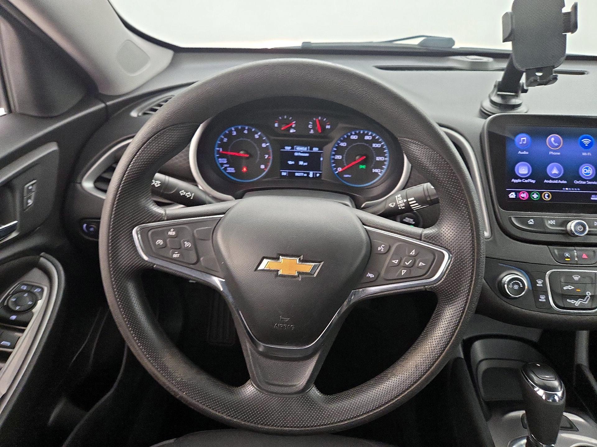 Thumbnail: 2020 Chevrolet Malibu - 10