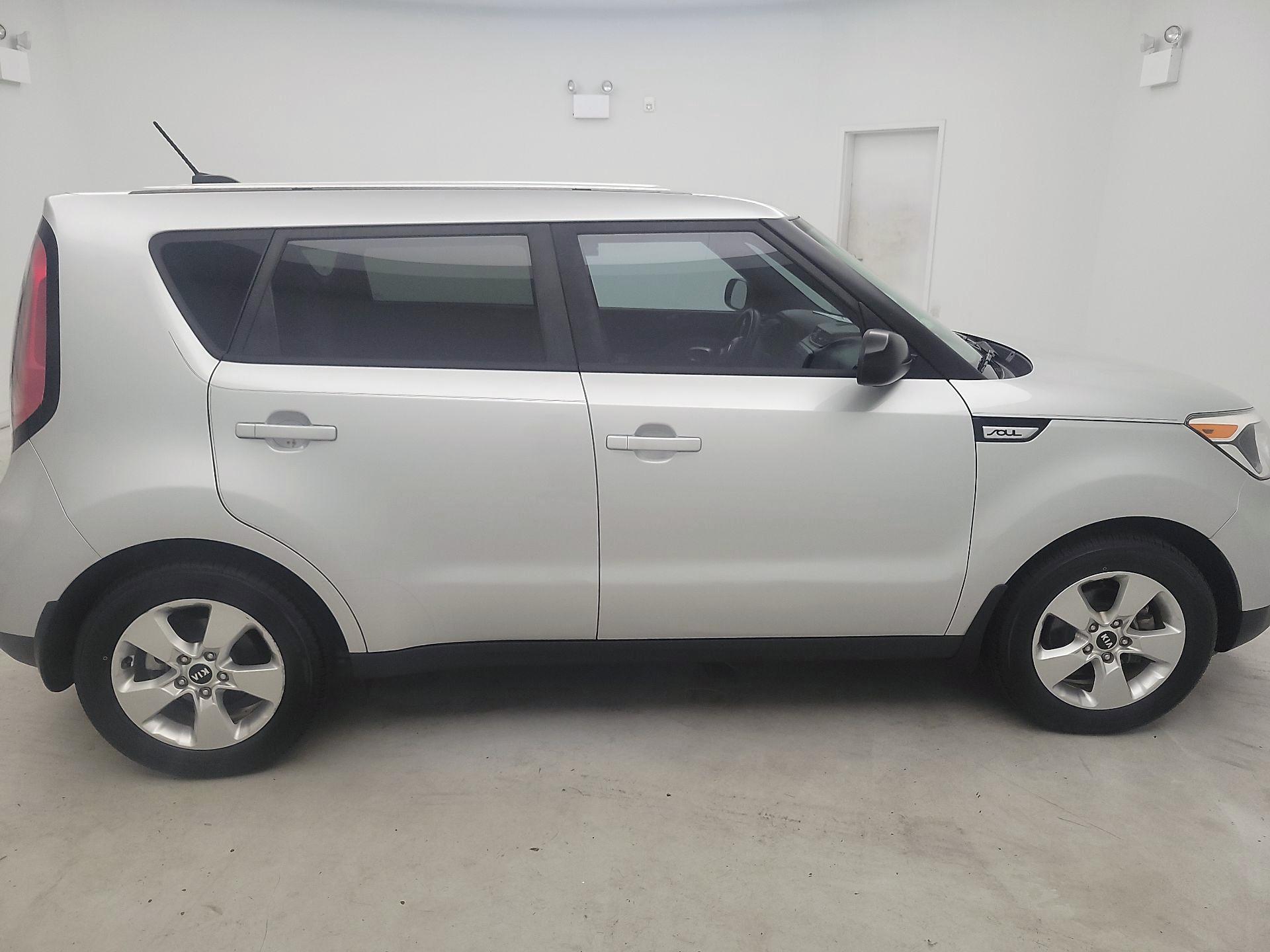 Thumbnail: 2017 Kia Soul - 4