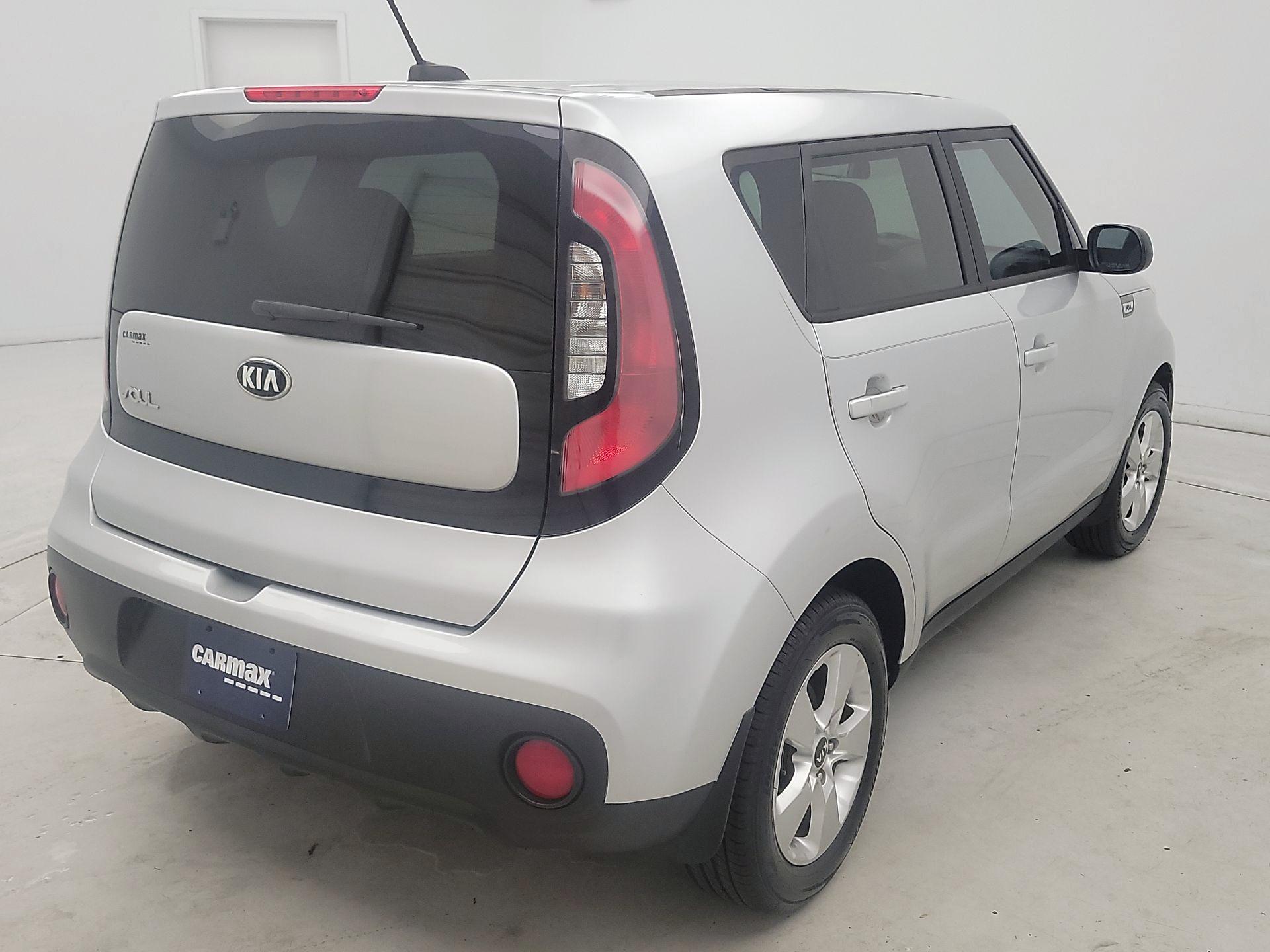 Thumbnail: 2017 Kia Soul - 5