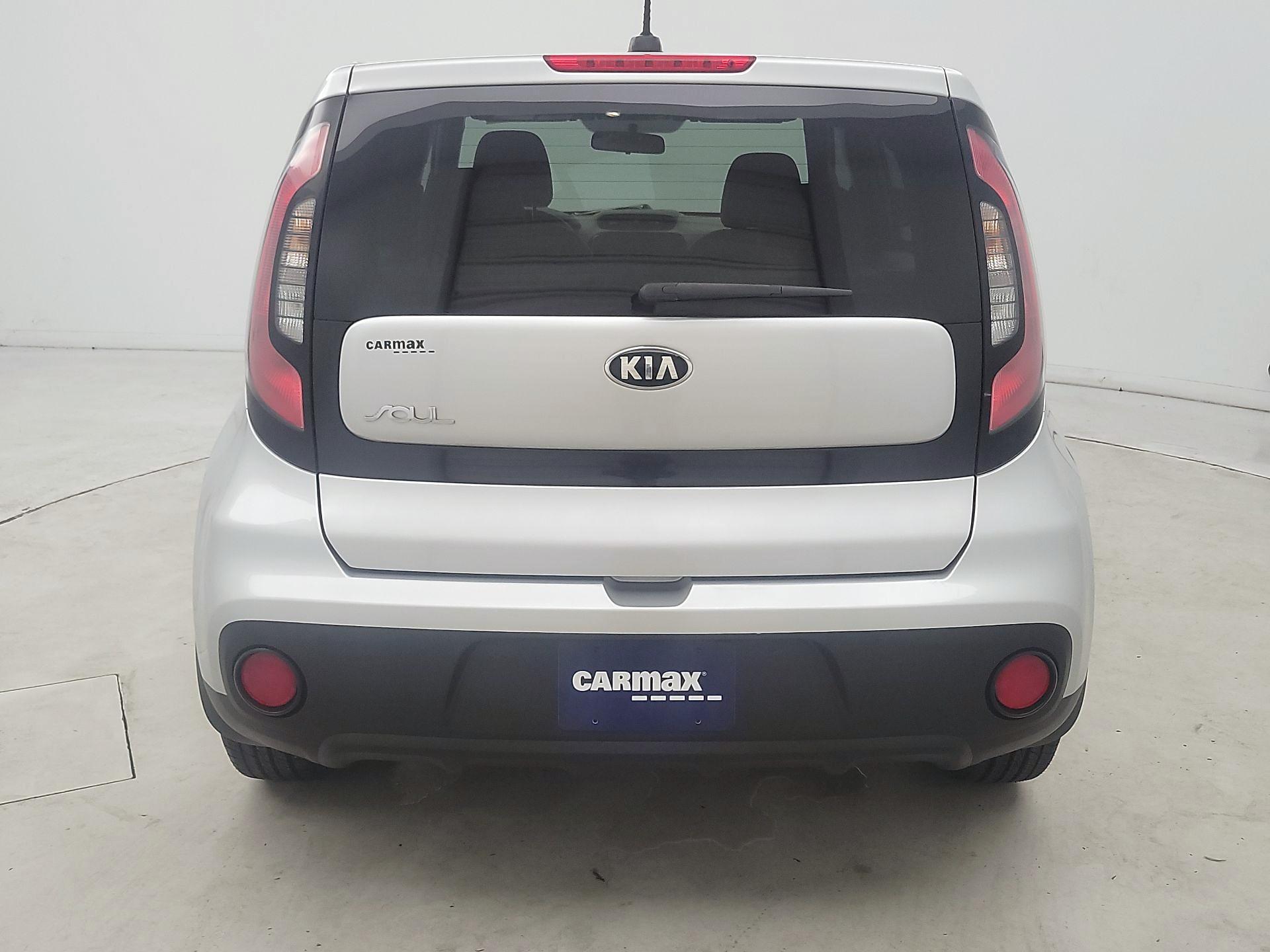 Thumbnail: 2017 Kia Soul - 6