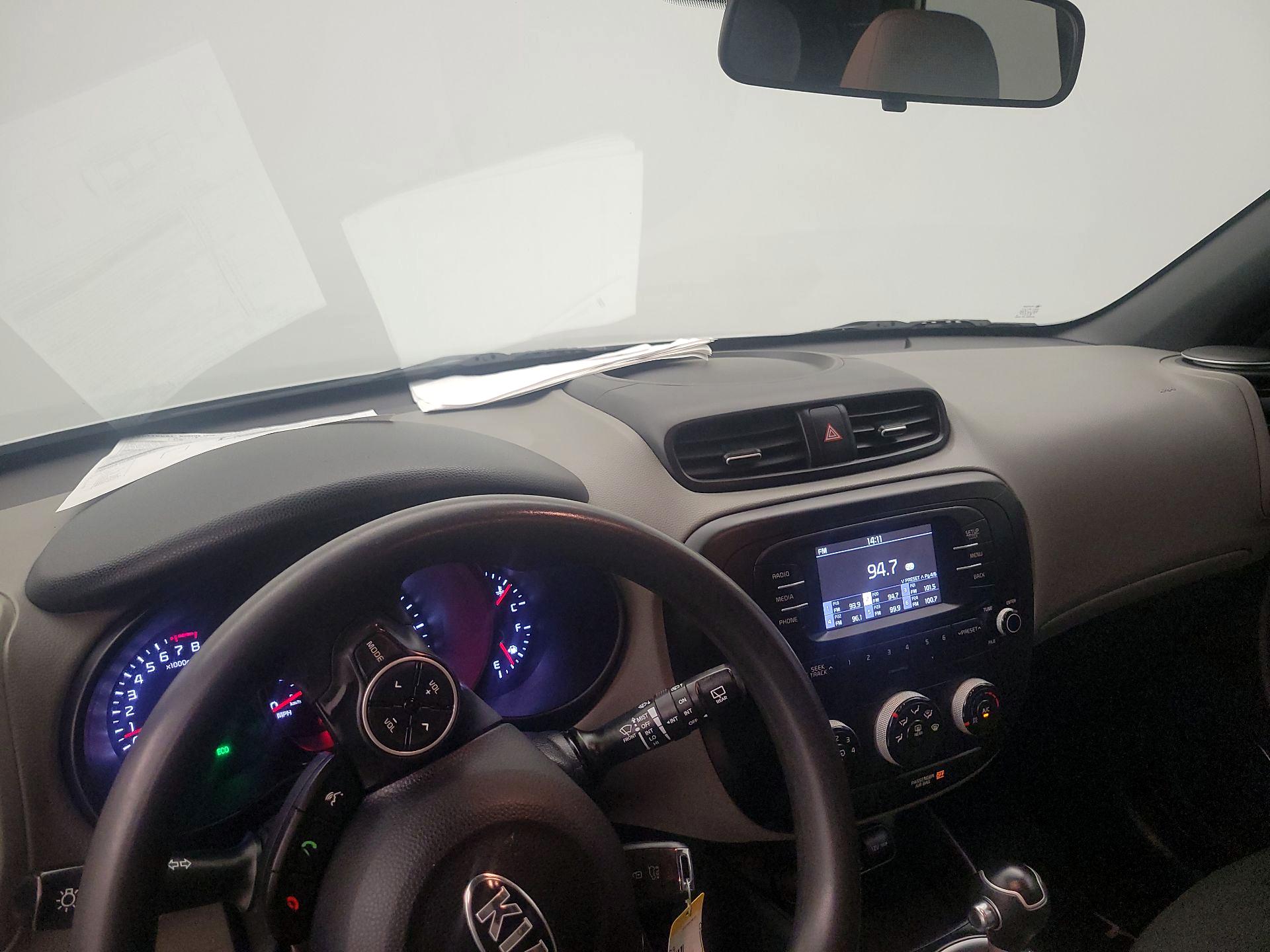 Thumbnail: 2017 Kia Soul - 8