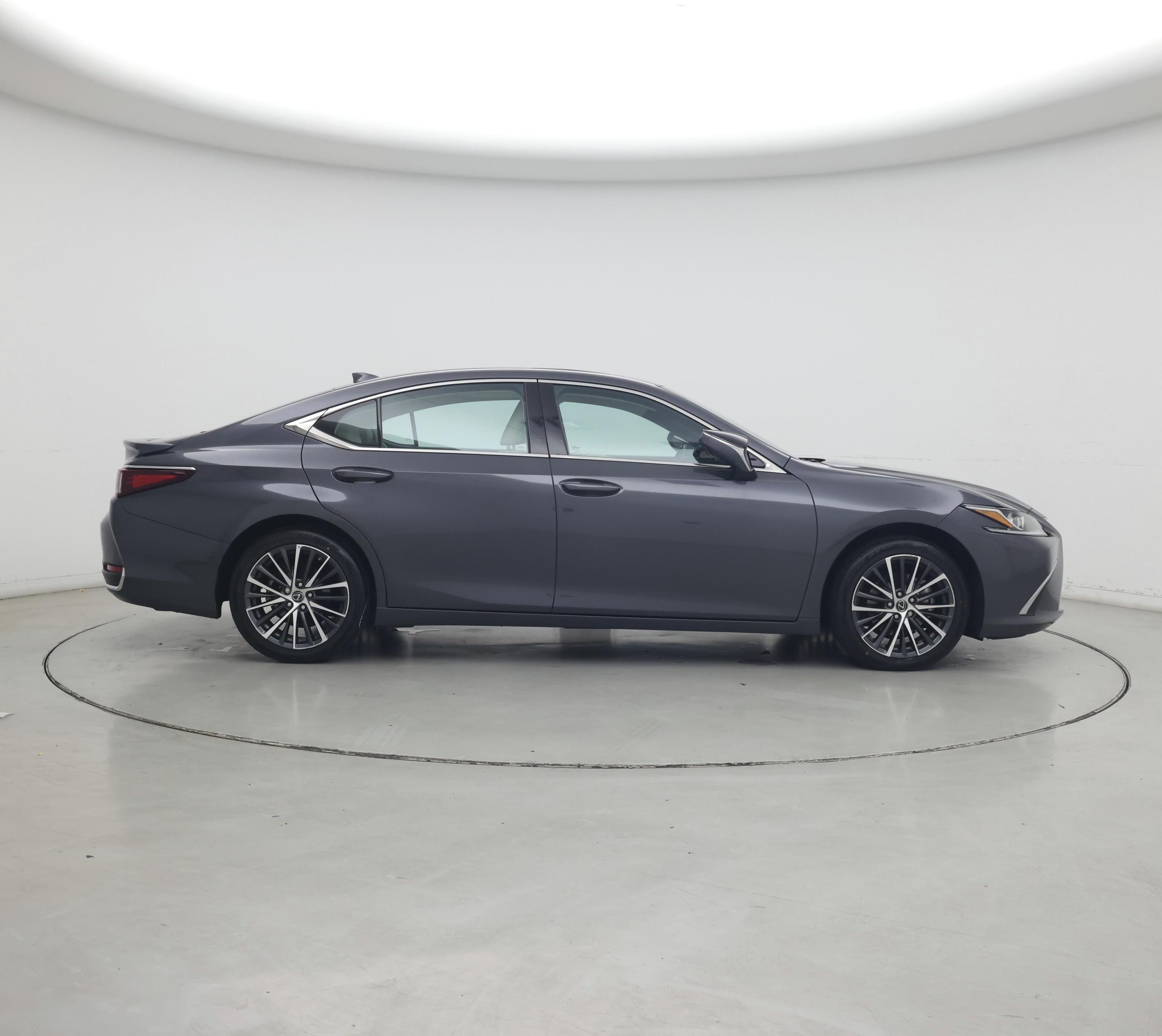 Thumbnail: 2023 Lexus ES - 7