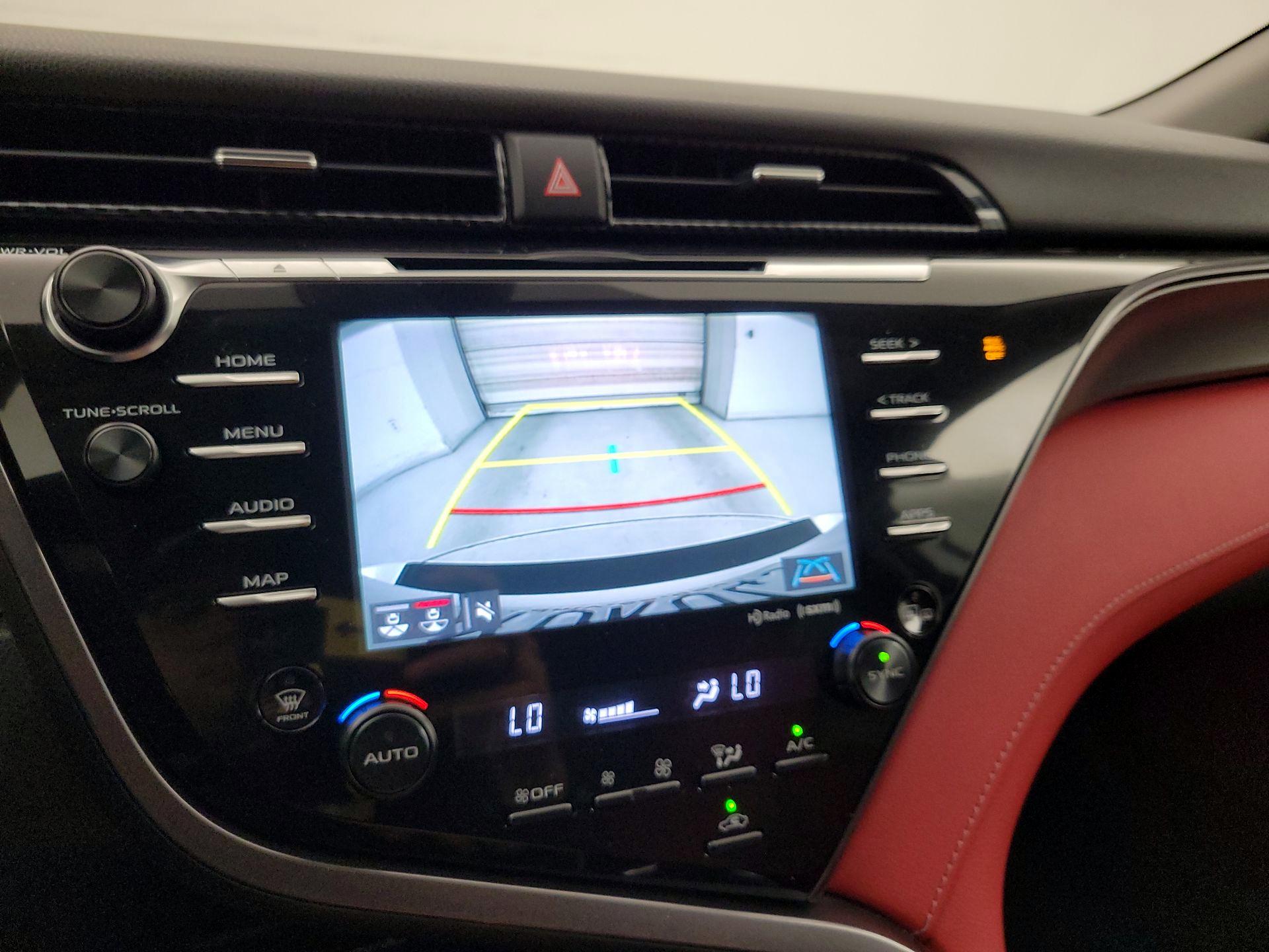 Thumbnail: 2019 Toyota Camry - 14