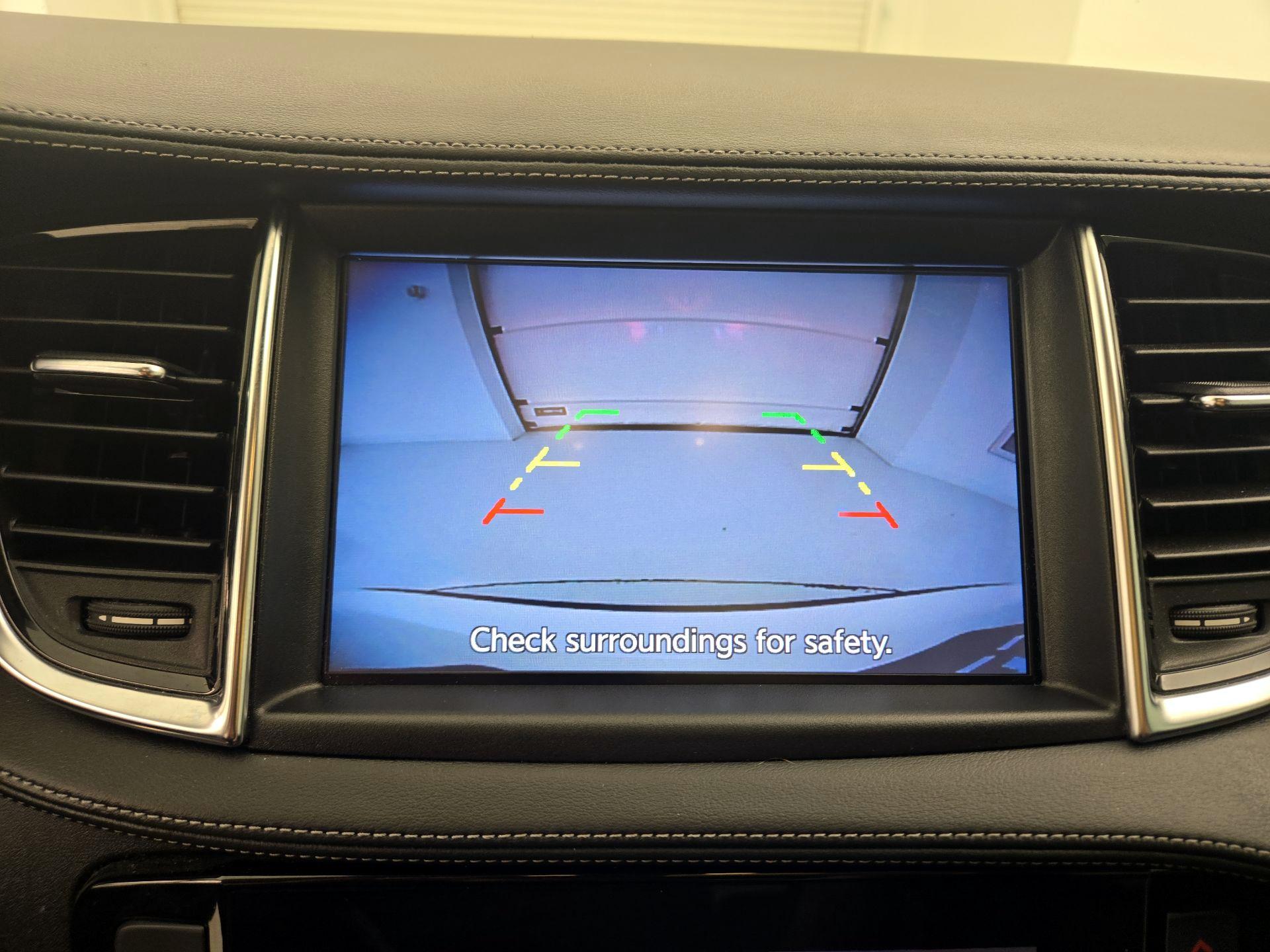 Thumbnail: 2019 INFINITI QX50 - 15