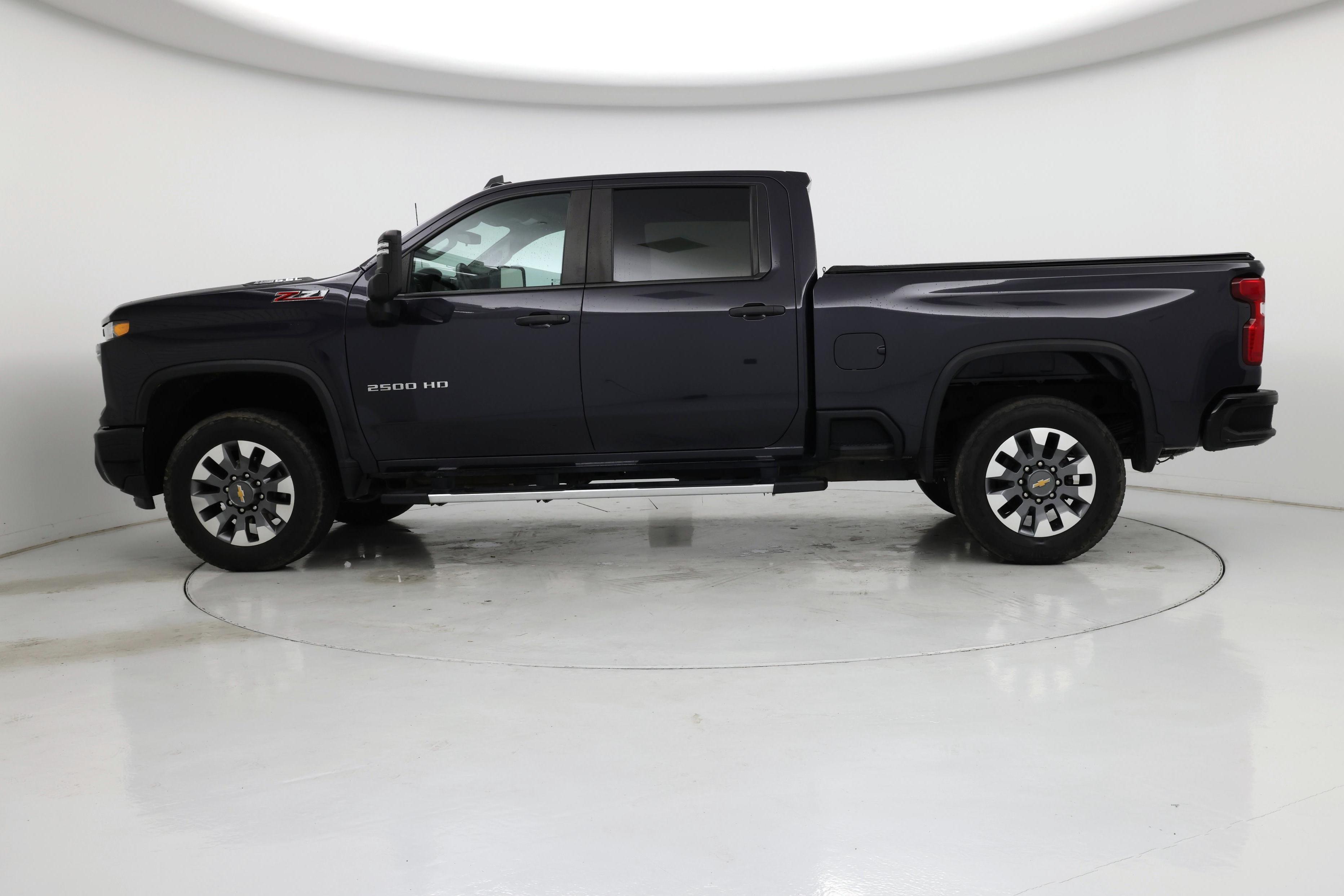 Thumbnail: 2024 Chevrolet Silverado 2500 - 3