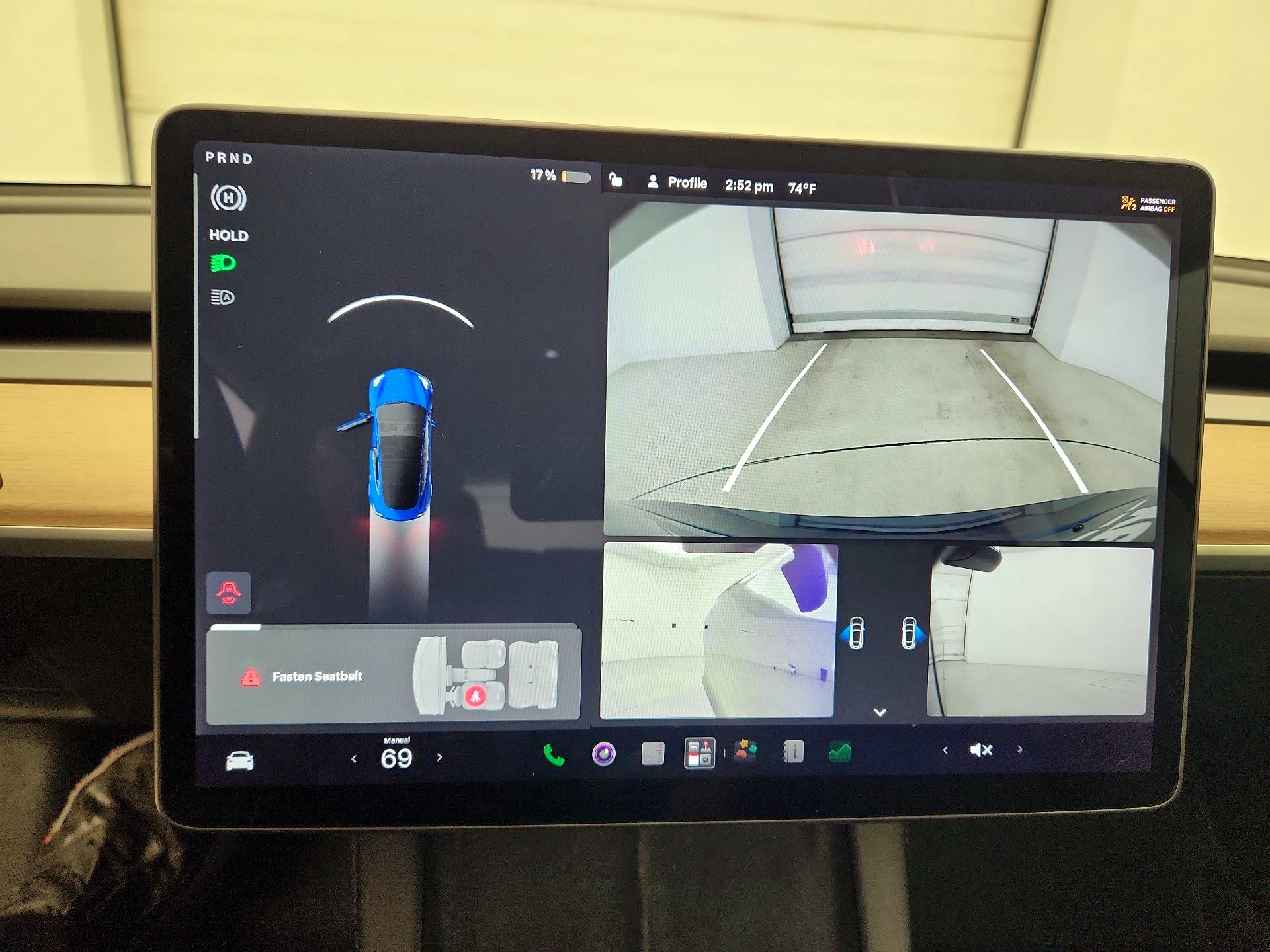 Thumbnail: 2021 Tesla Model 3 - 14