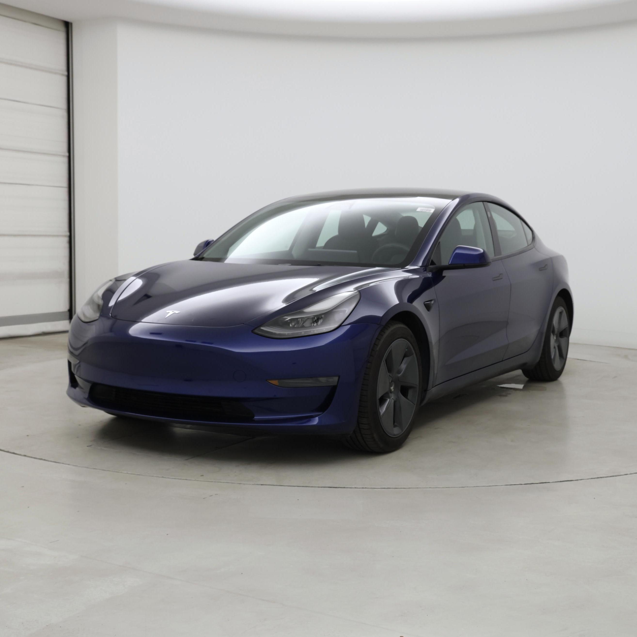 Thumbnail: 2021 Tesla Model 3 - 4