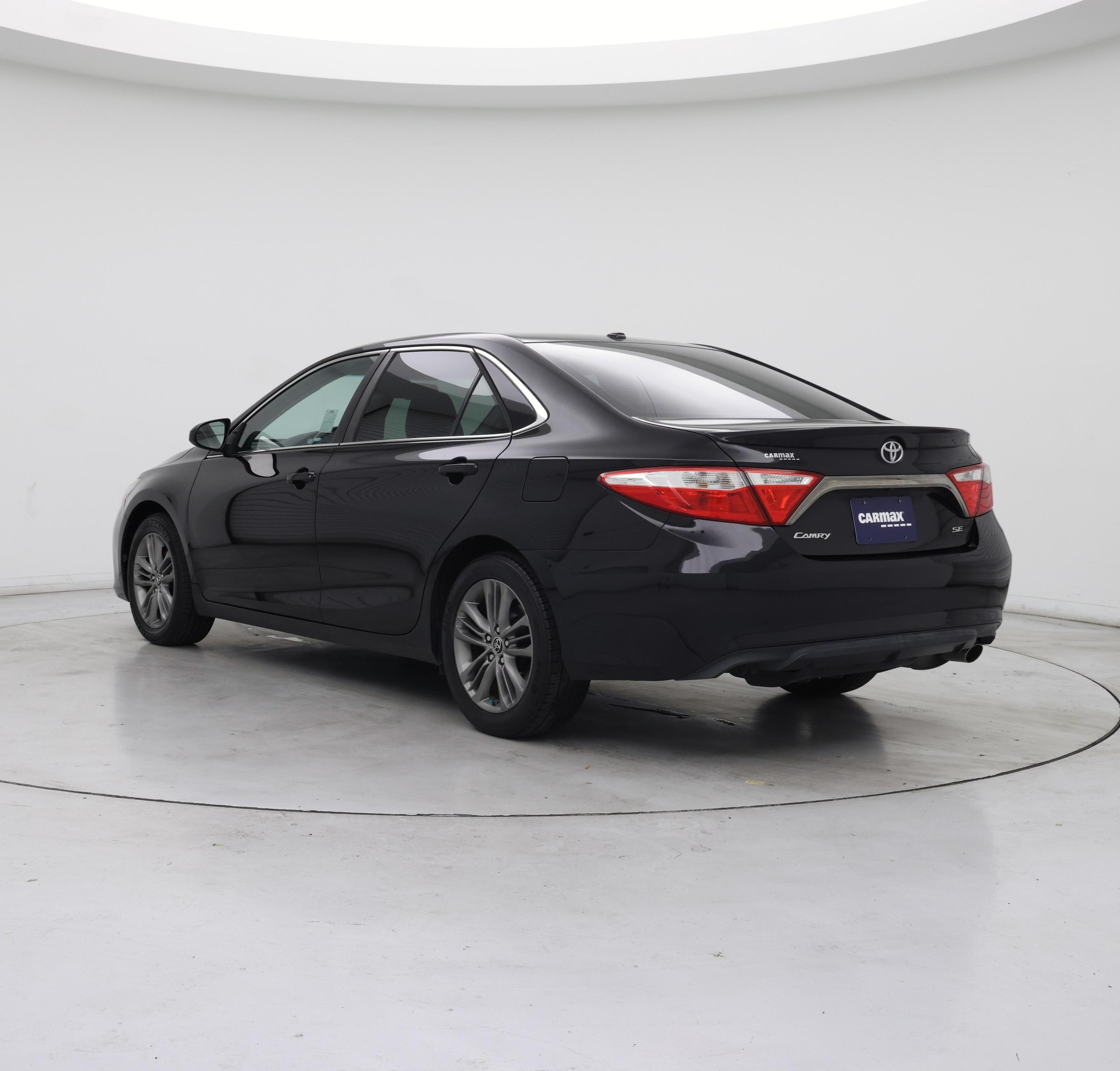Thumbnail: 2015 Toyota Camry - 2