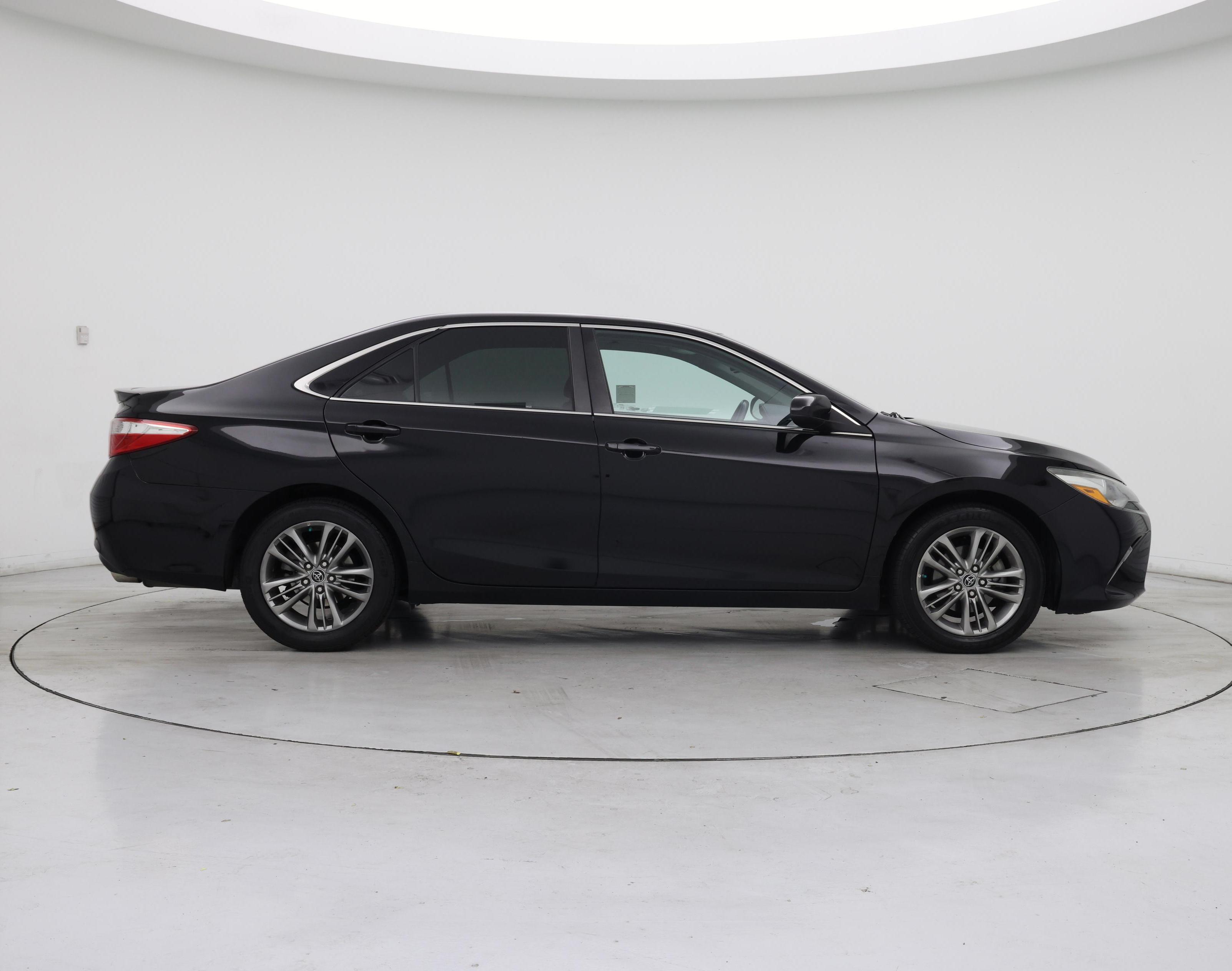Thumbnail: 2015 Toyota Camry - 7