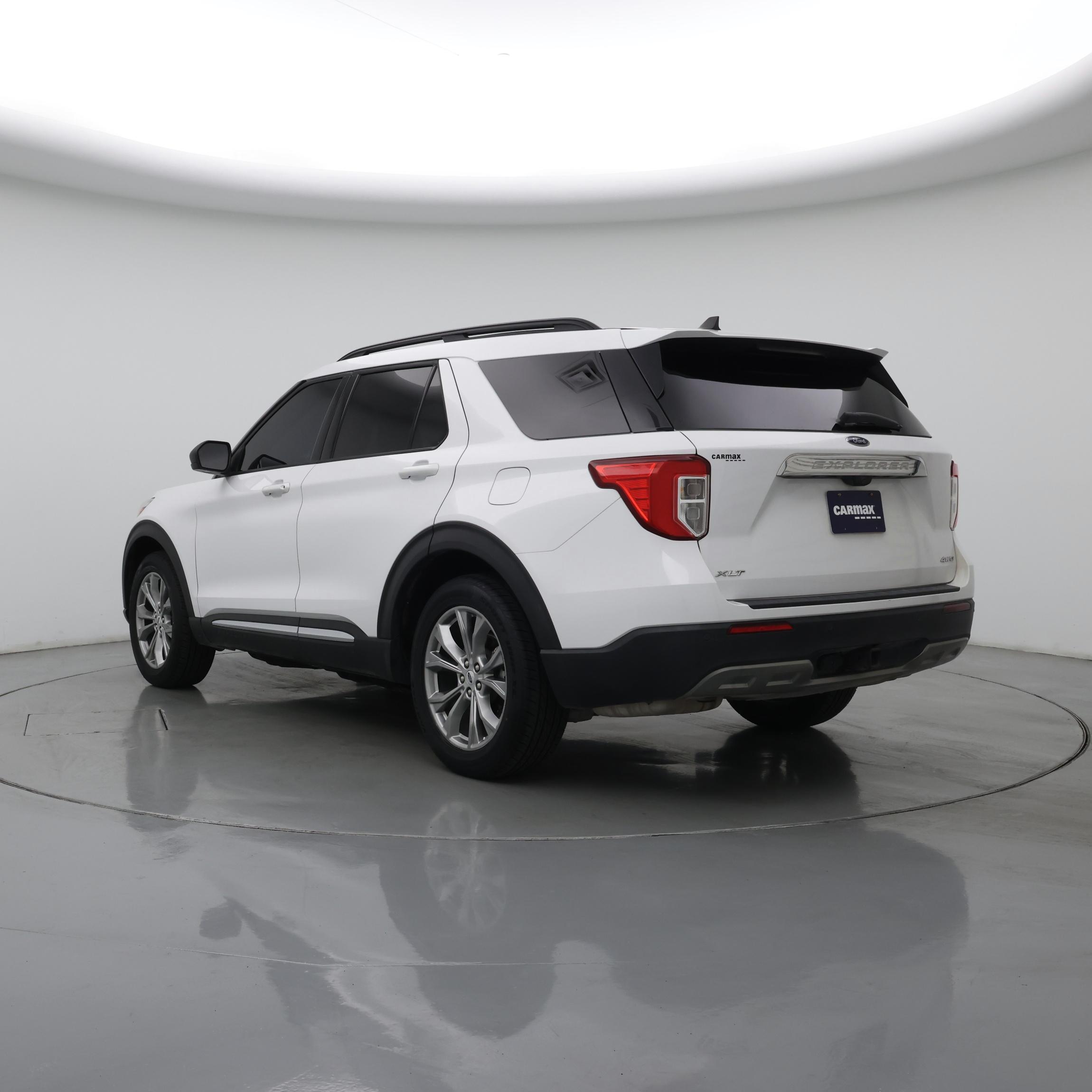 Thumbnail: 2021 Ford Explorer - 2
