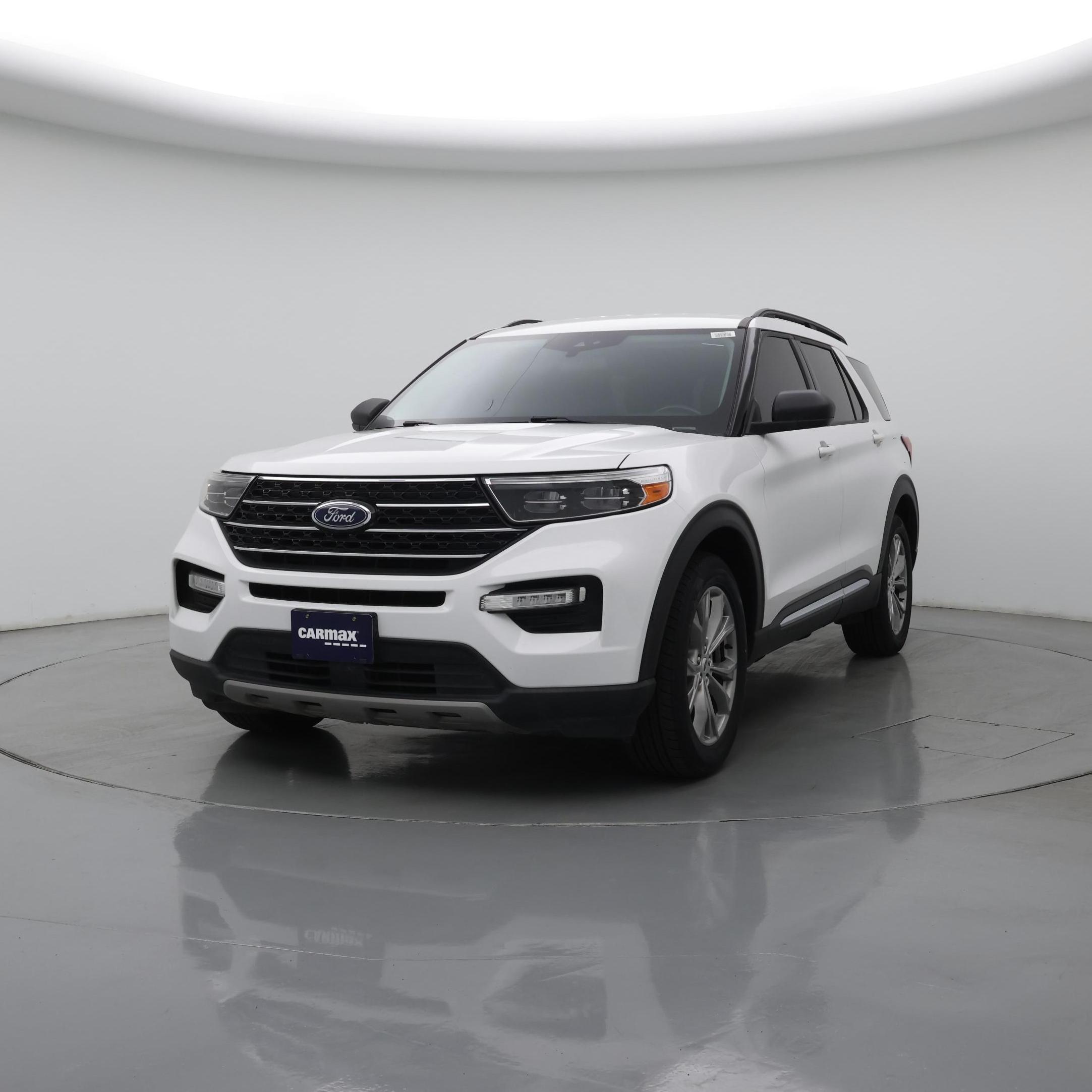 Thumbnail: 2021 Ford Explorer - 4