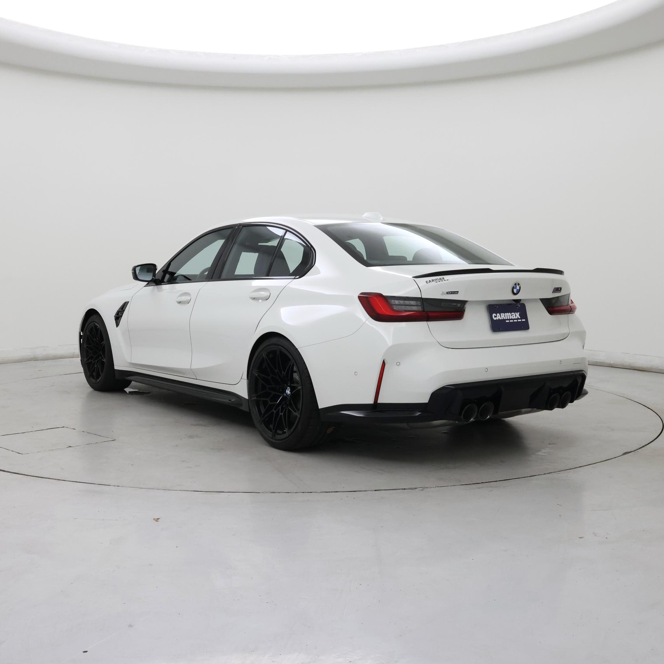 Thumbnail: 2023 BMW M3 - 2