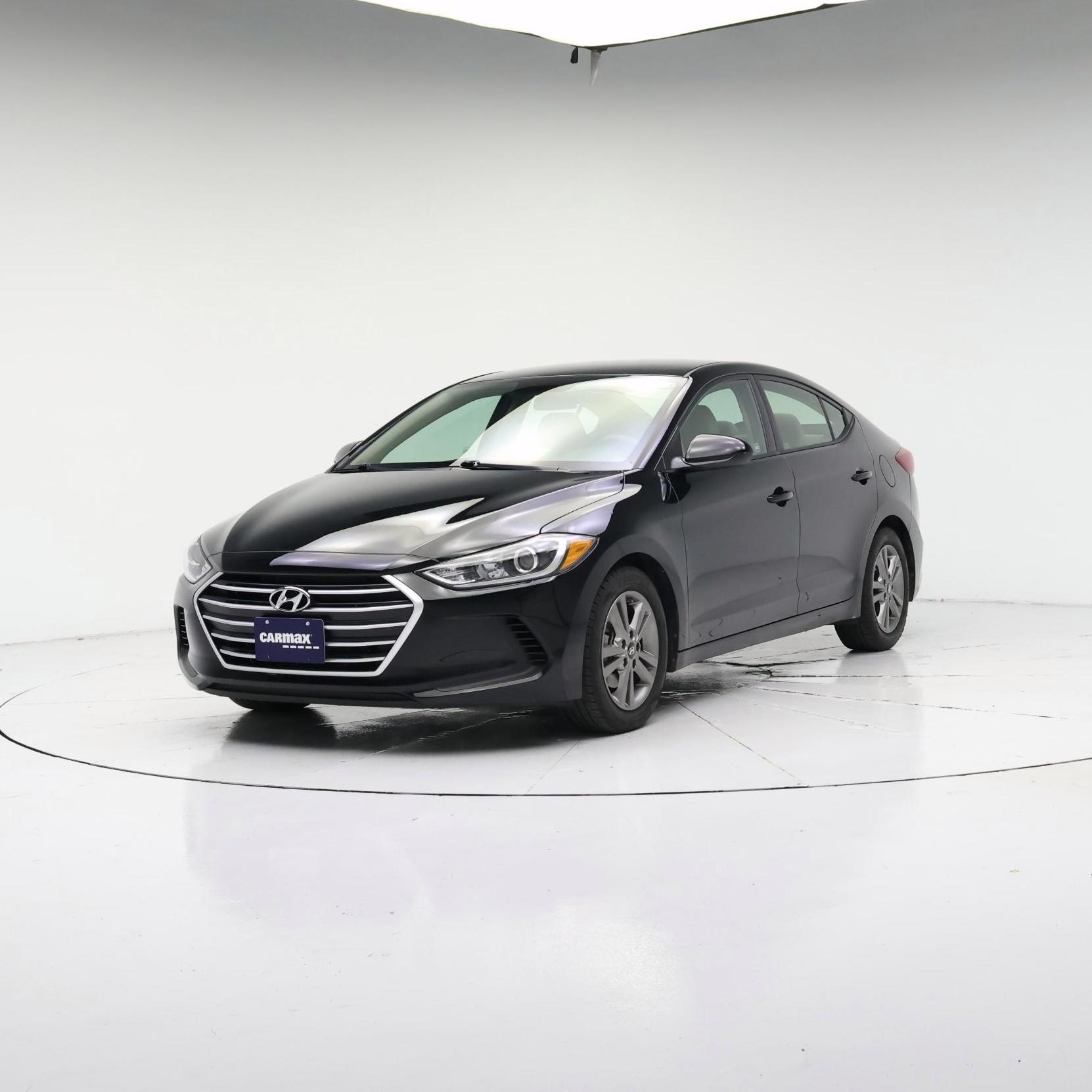 Thumbnail: 2017 Hyundai Elantra - 4