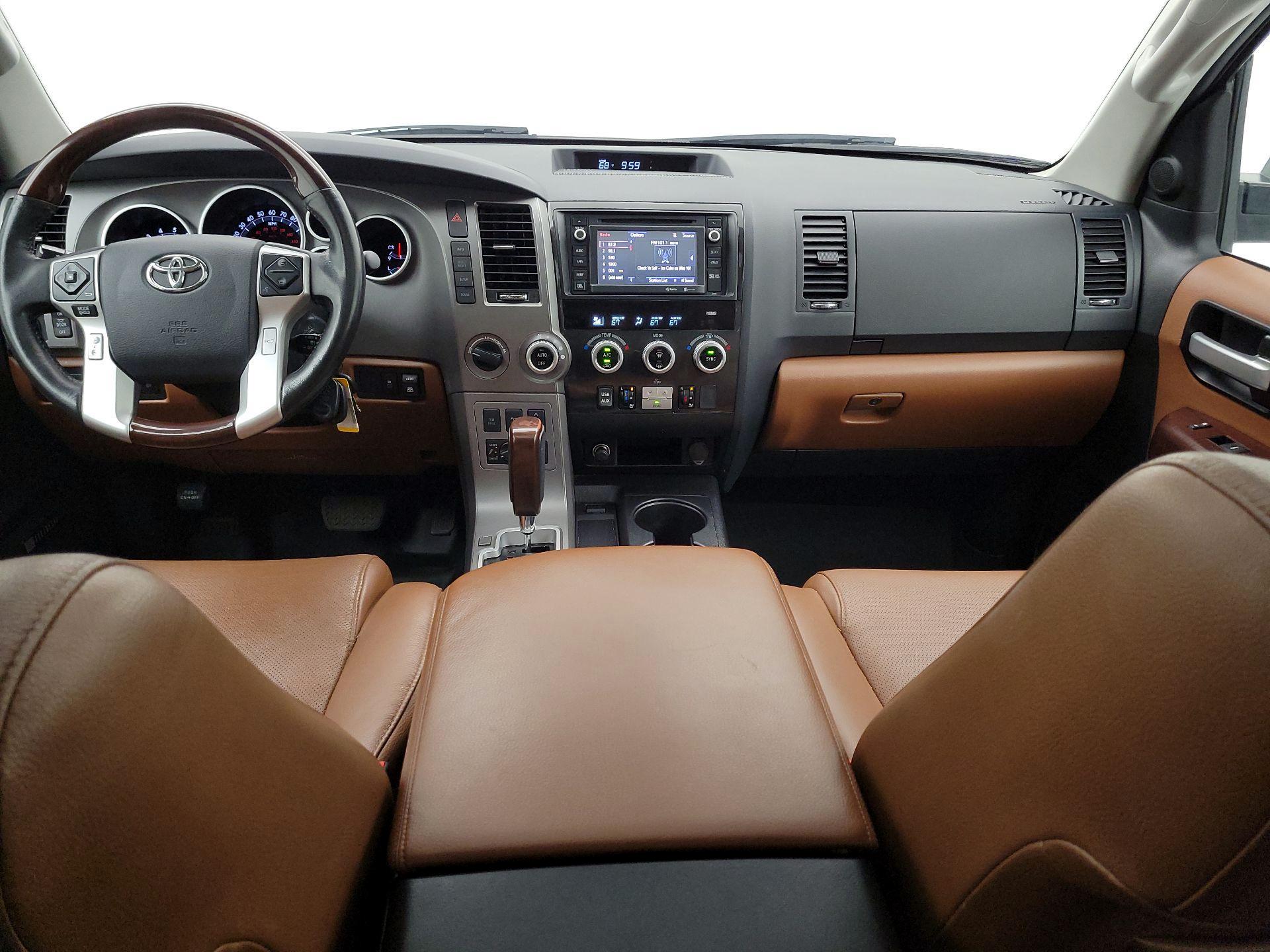 Thumbnail: 2014 Toyota Sequoia - 9