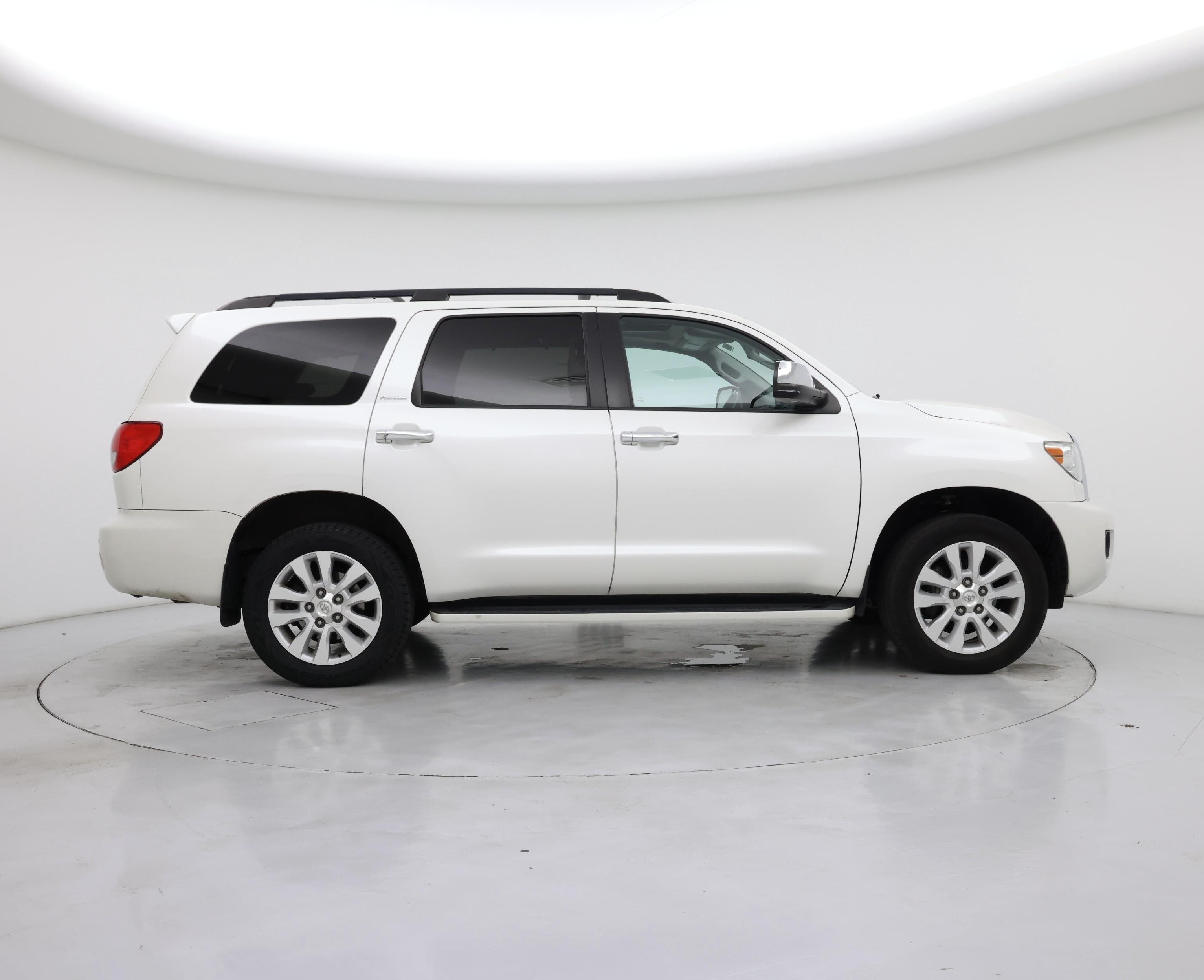 Thumbnail: 2014 Toyota Sequoia - 7