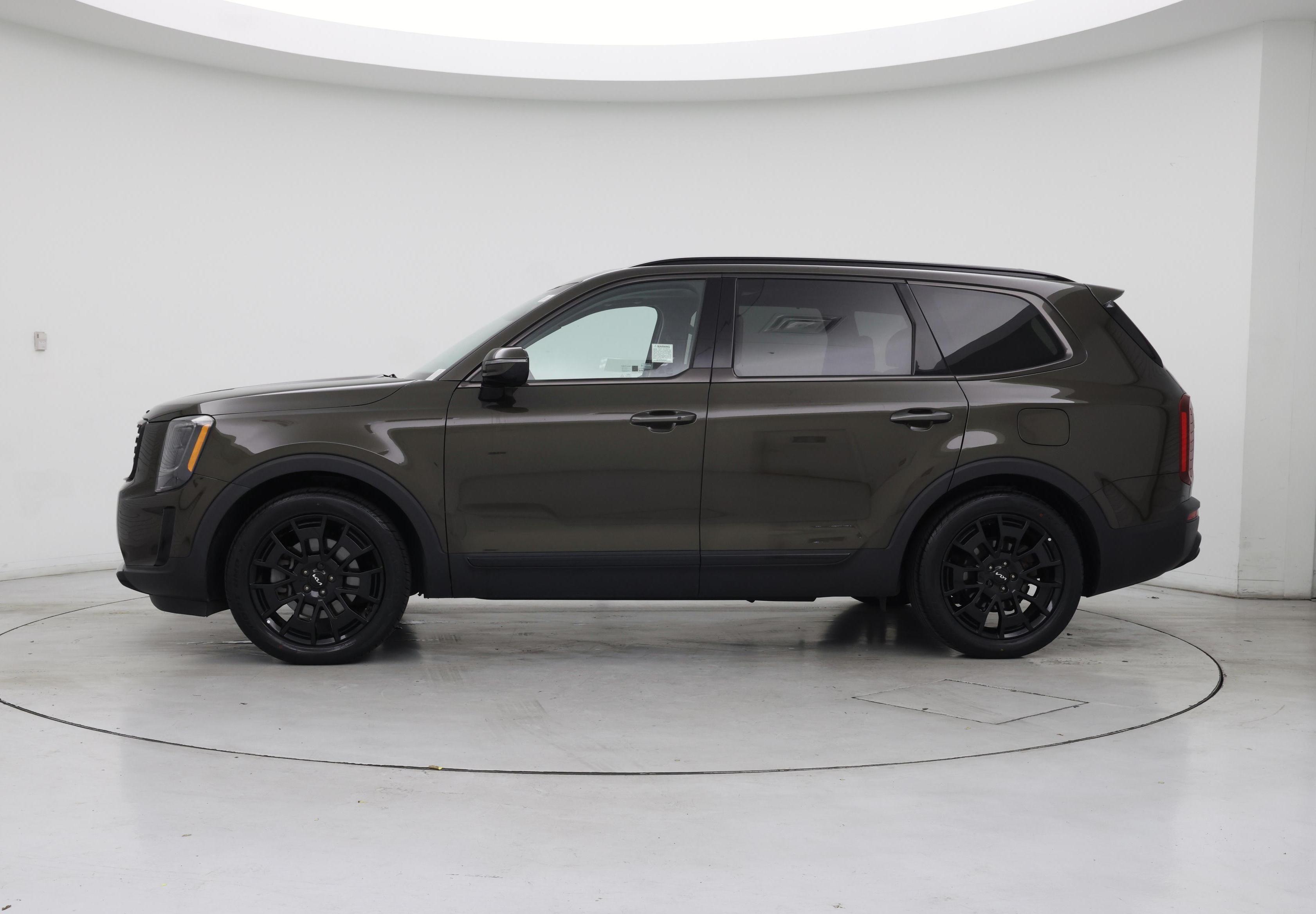 Thumbnail: 2022 Kia Telluride - 3