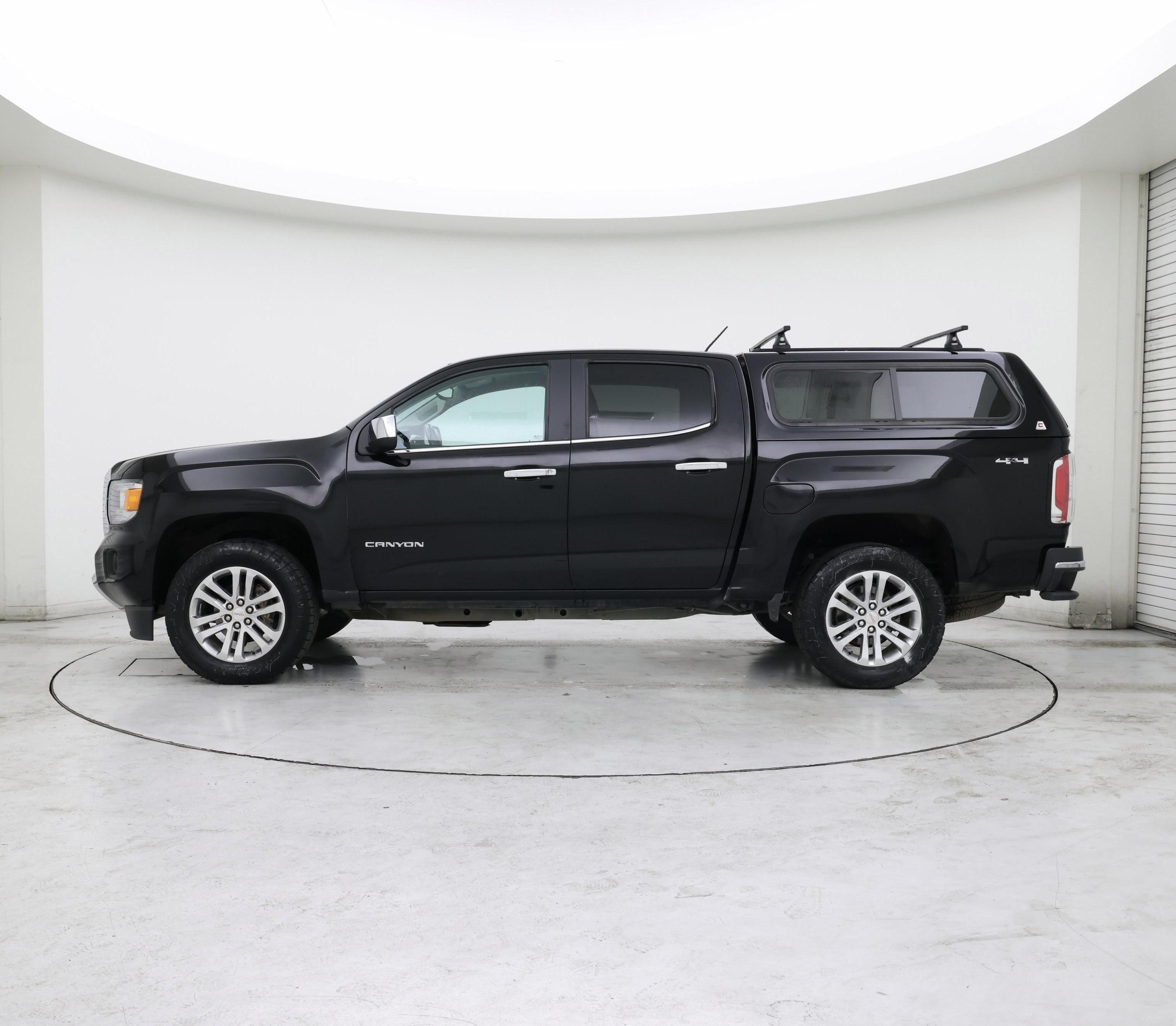 Thumbnail: 2015 GMC Canyon - 3