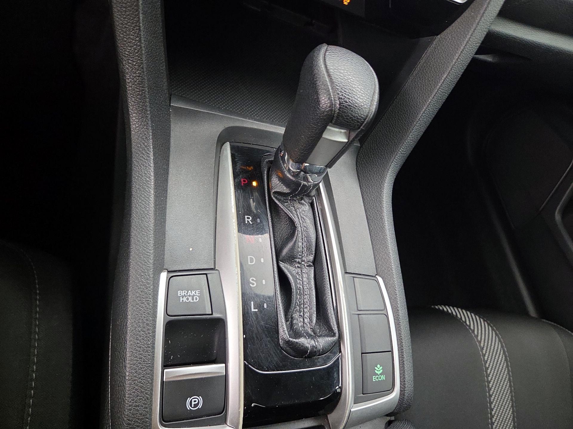 Thumbnail: 2017 Honda Civic - 16