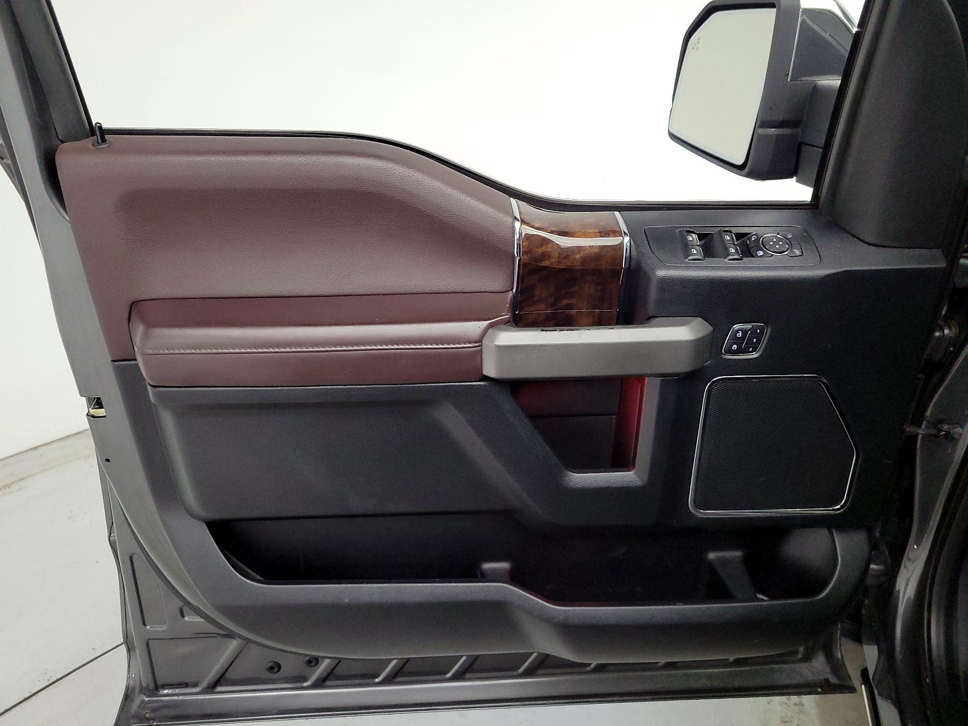 Thumbnail: 2017 Ford F-150 - 12