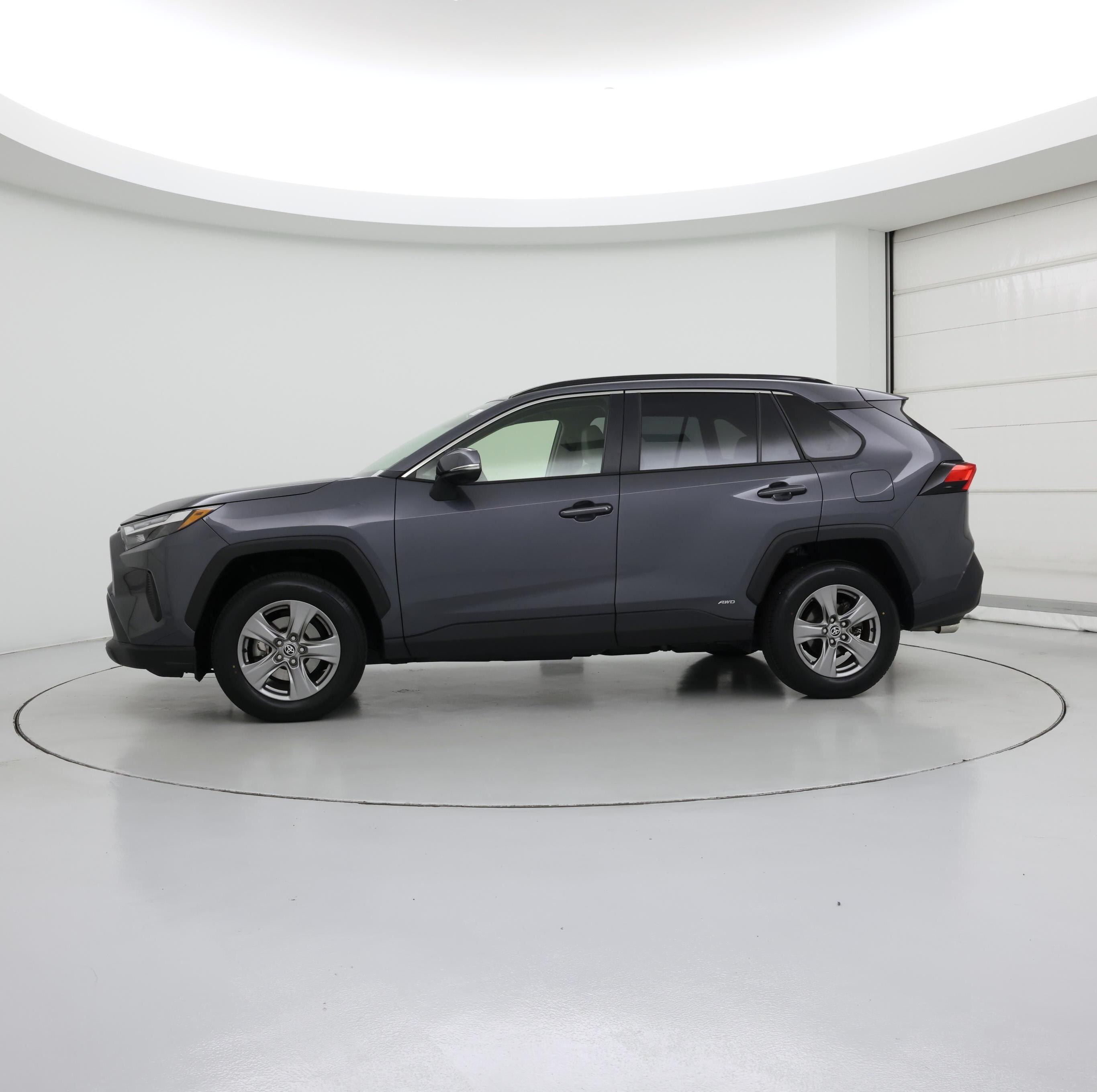 Thumbnail: 2024 Toyota RAV4 - 3