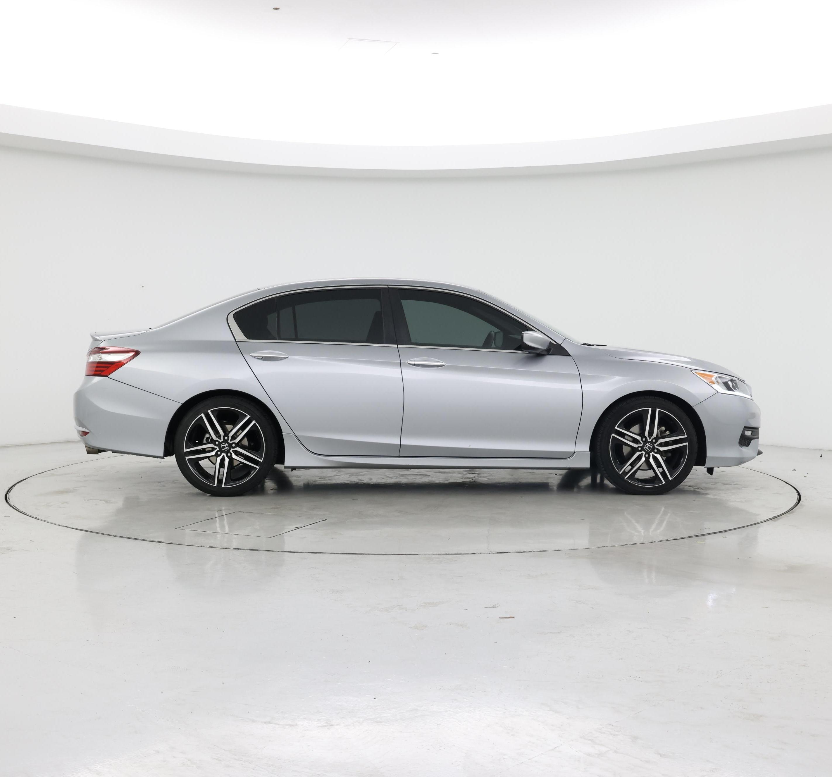 Thumbnail: 2017 Honda Accord - 7