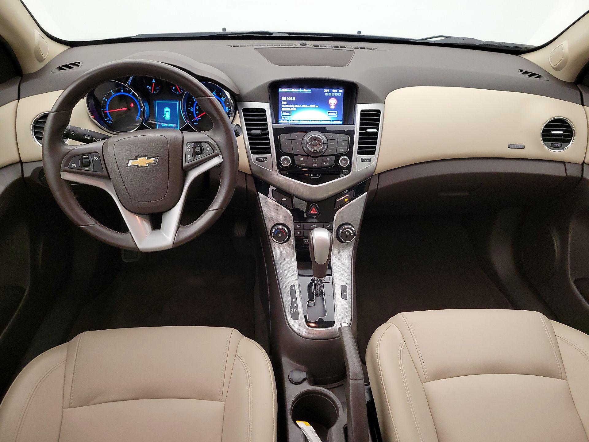 Thumbnail: 2015 Chevrolet Cruze - 9
