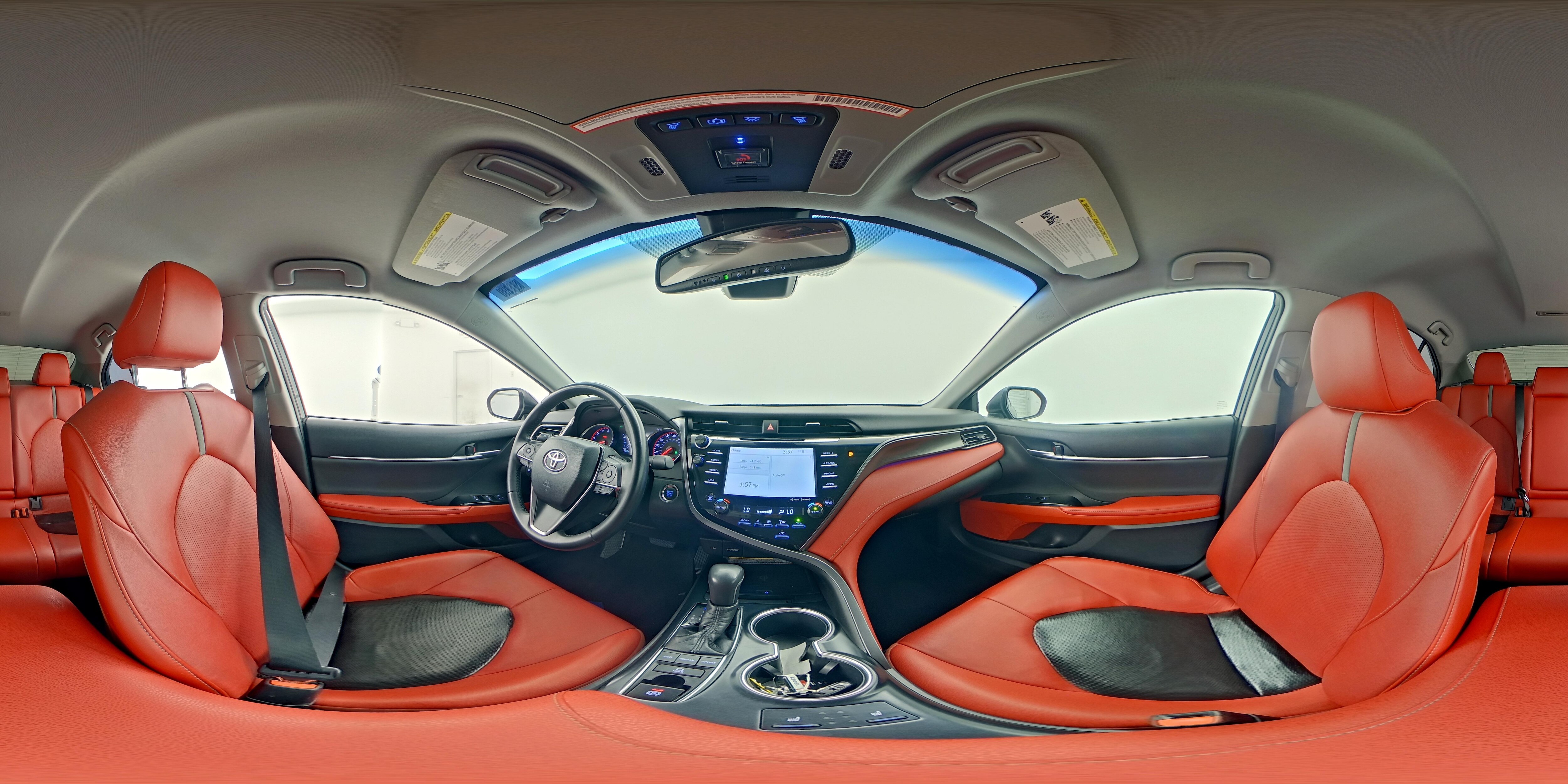 2020 Toyota Camry XSE - Photo 21