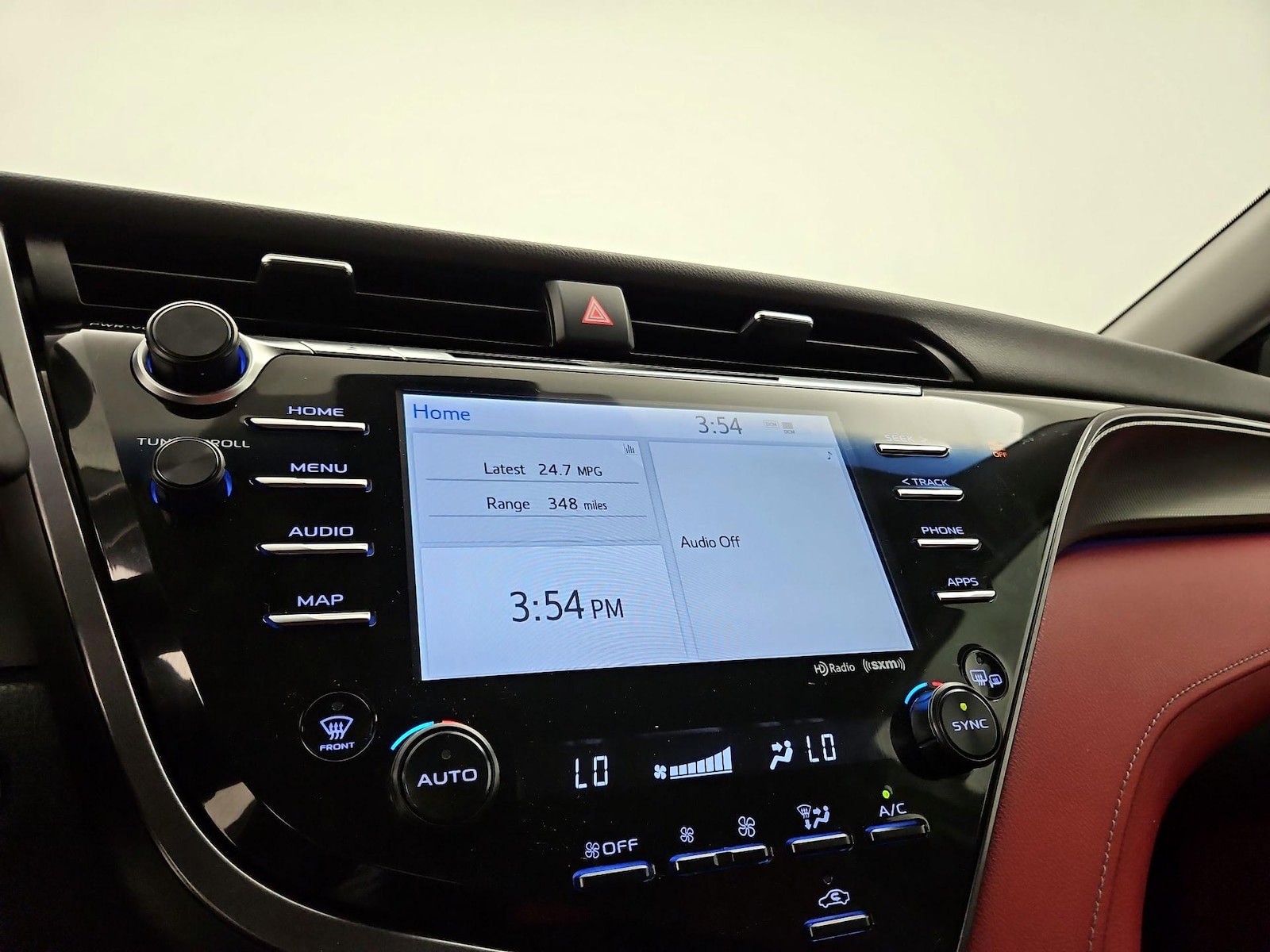 2020 Toyota Camry XSE - Photo 14
