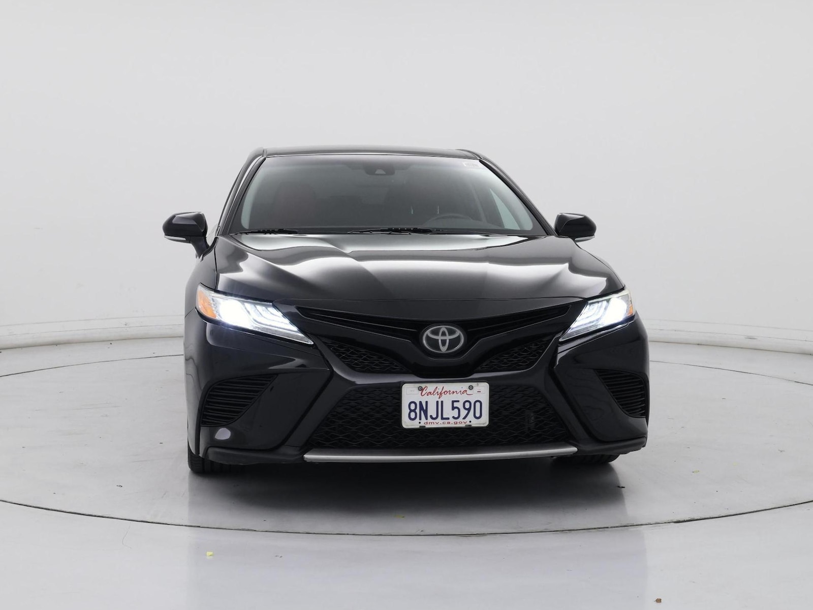 2020 Toyota Camry XSE - Photo 6
