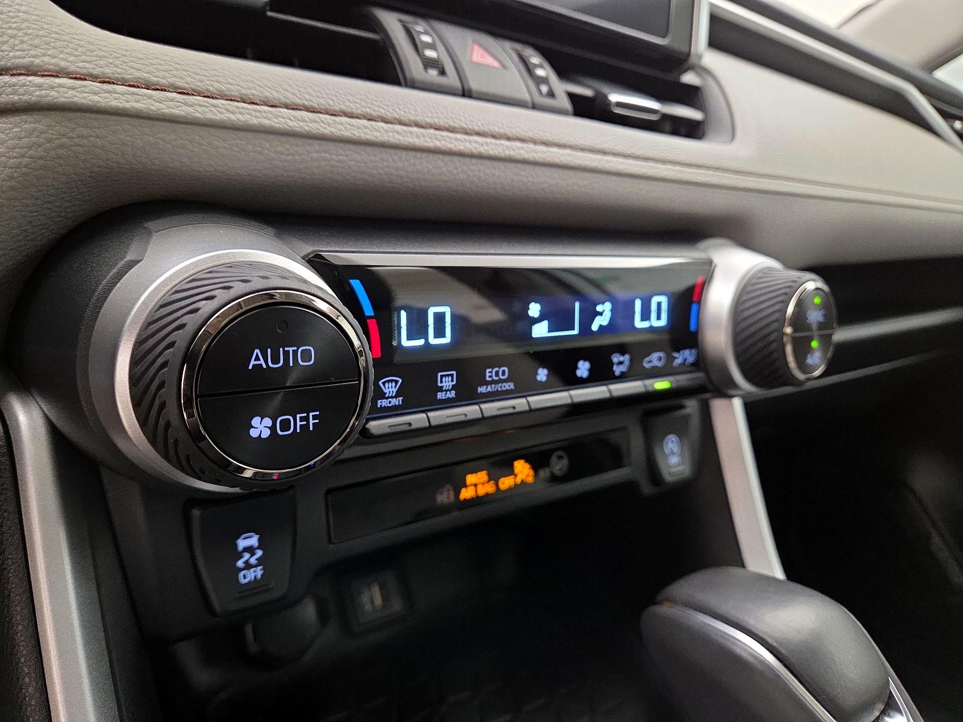 Thumbnail: 2024 Toyota RAV4 - 16