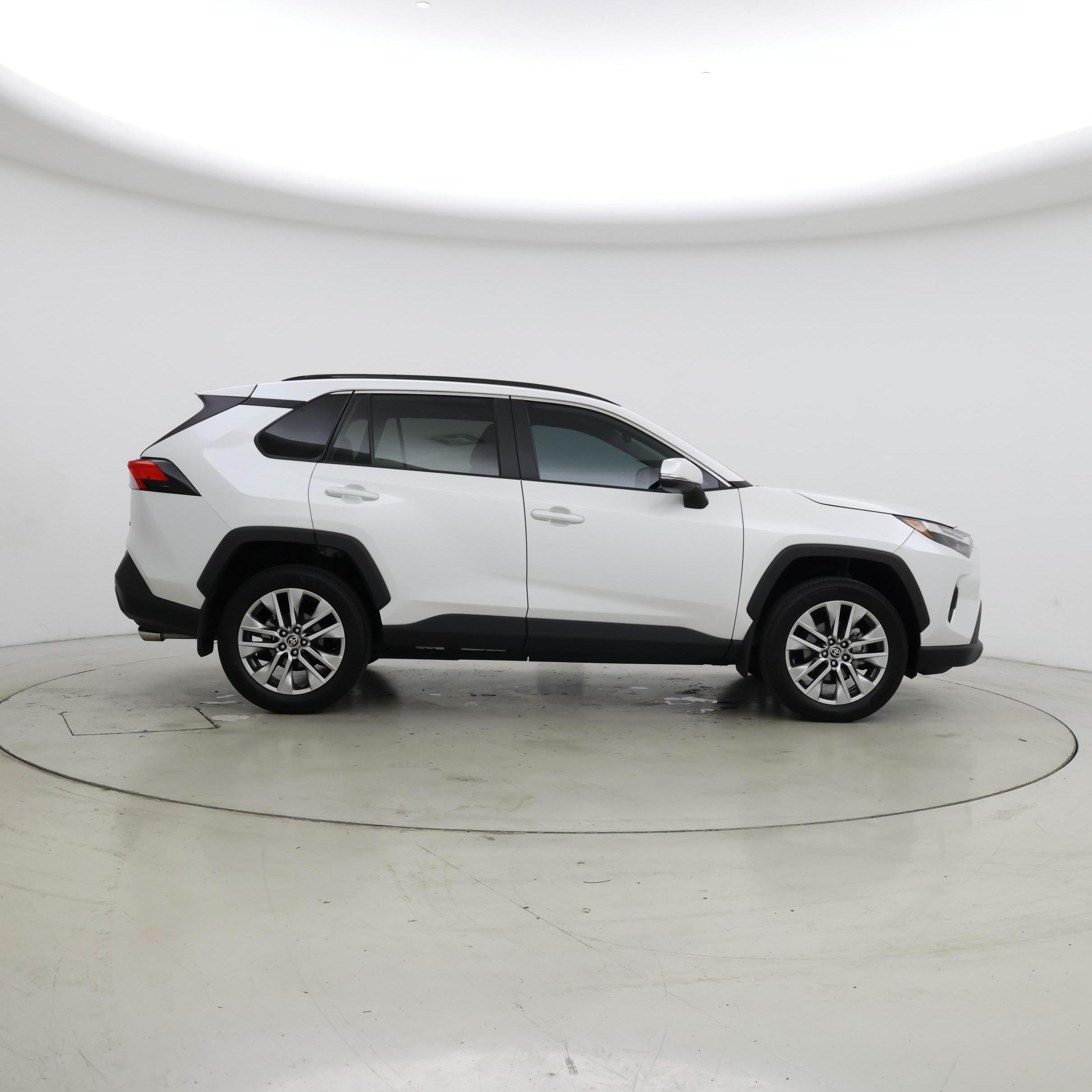Thumbnail: 2024 Toyota RAV4 - 7