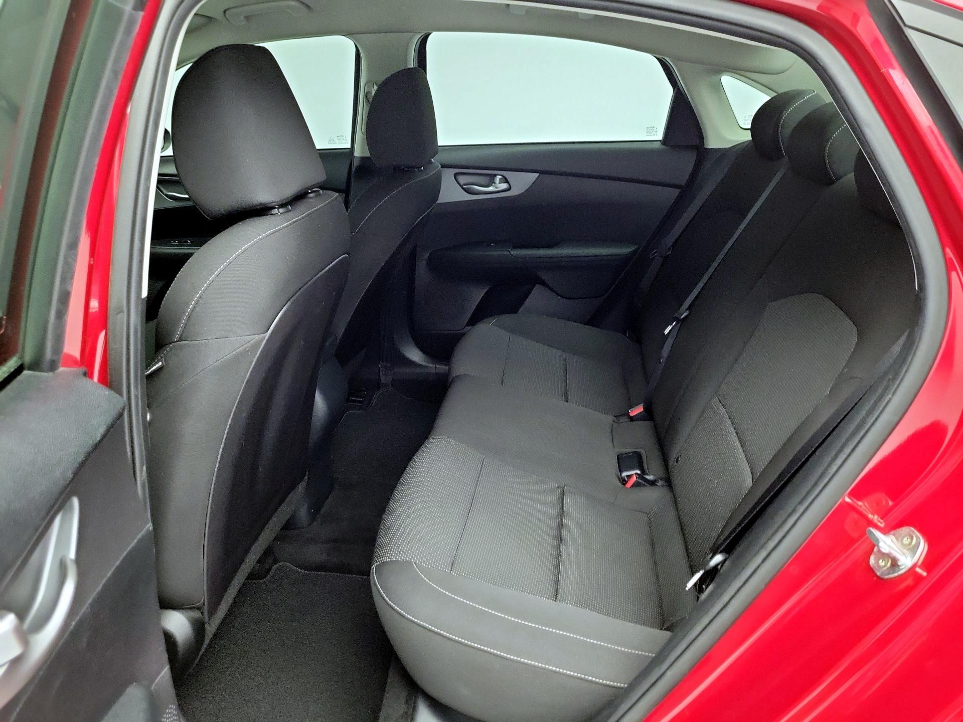 Thumbnail: 2020 Kia Forte - 19