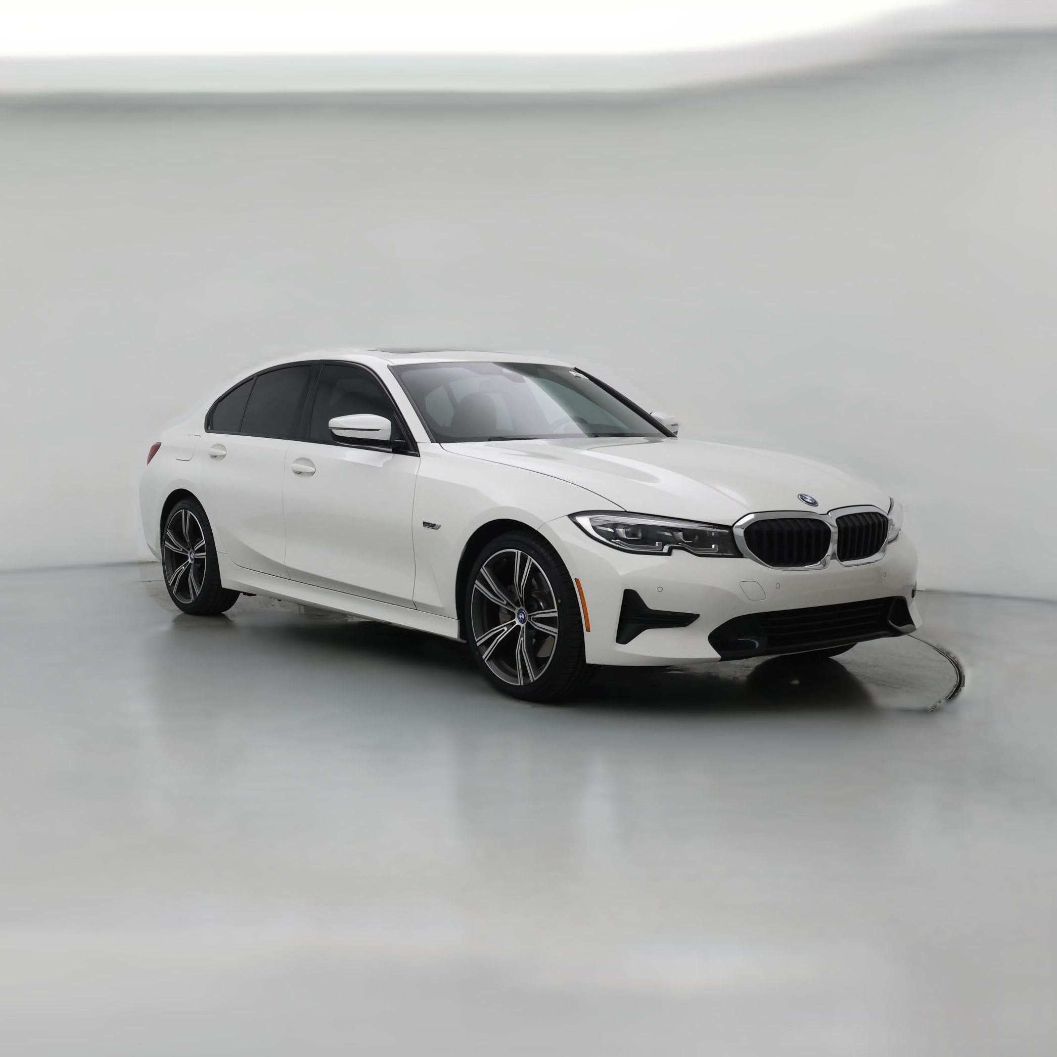 Thumbnail: 2022 BMW 3 Series - 1