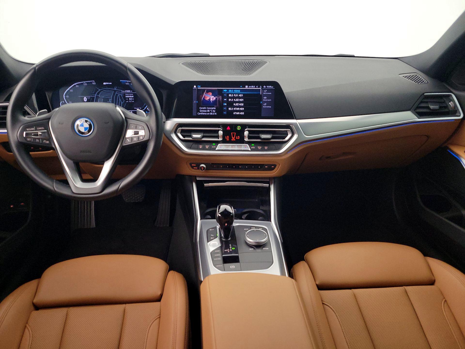 Thumbnail: 2022 BMW 3 Series - 9