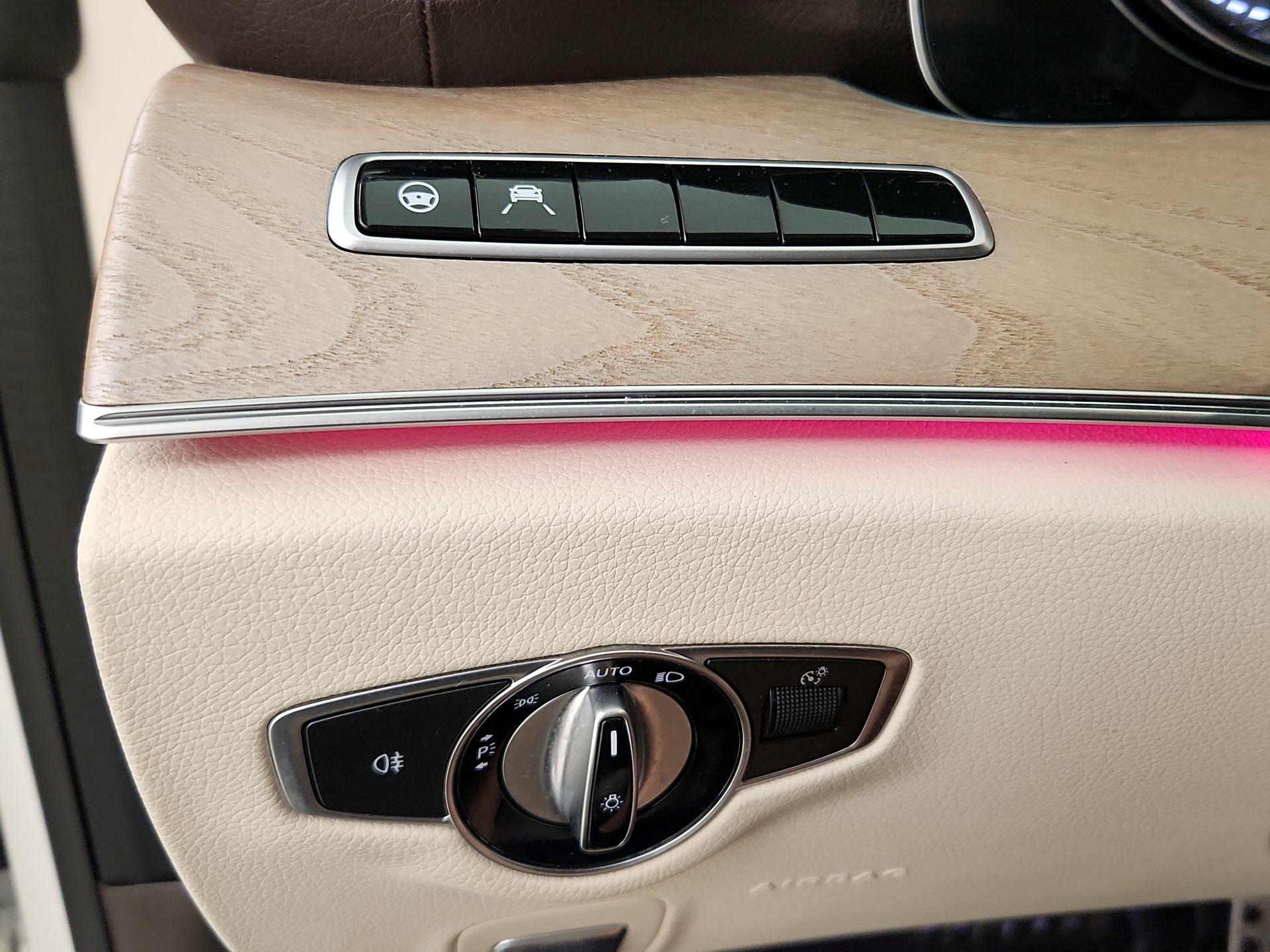 Thumbnail: 2019 Mercedes-Benz E-Class - 13