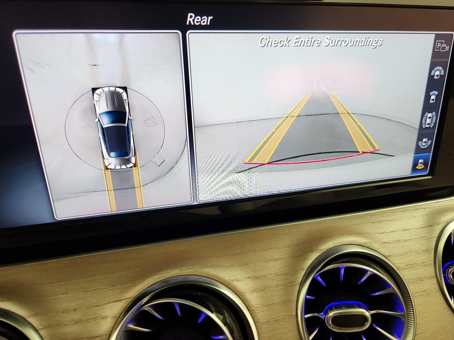 Thumbnail: 2019 Mercedes-Benz E-Class - 15