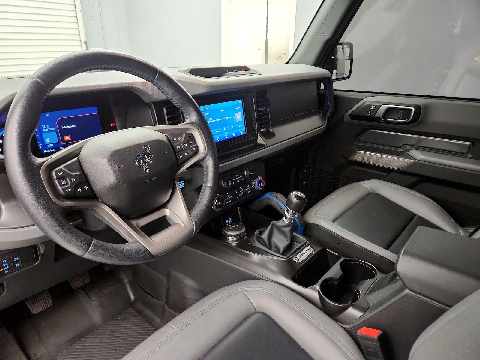 2022 Ford Bronco 2-Door Black Diamond - Photo 10