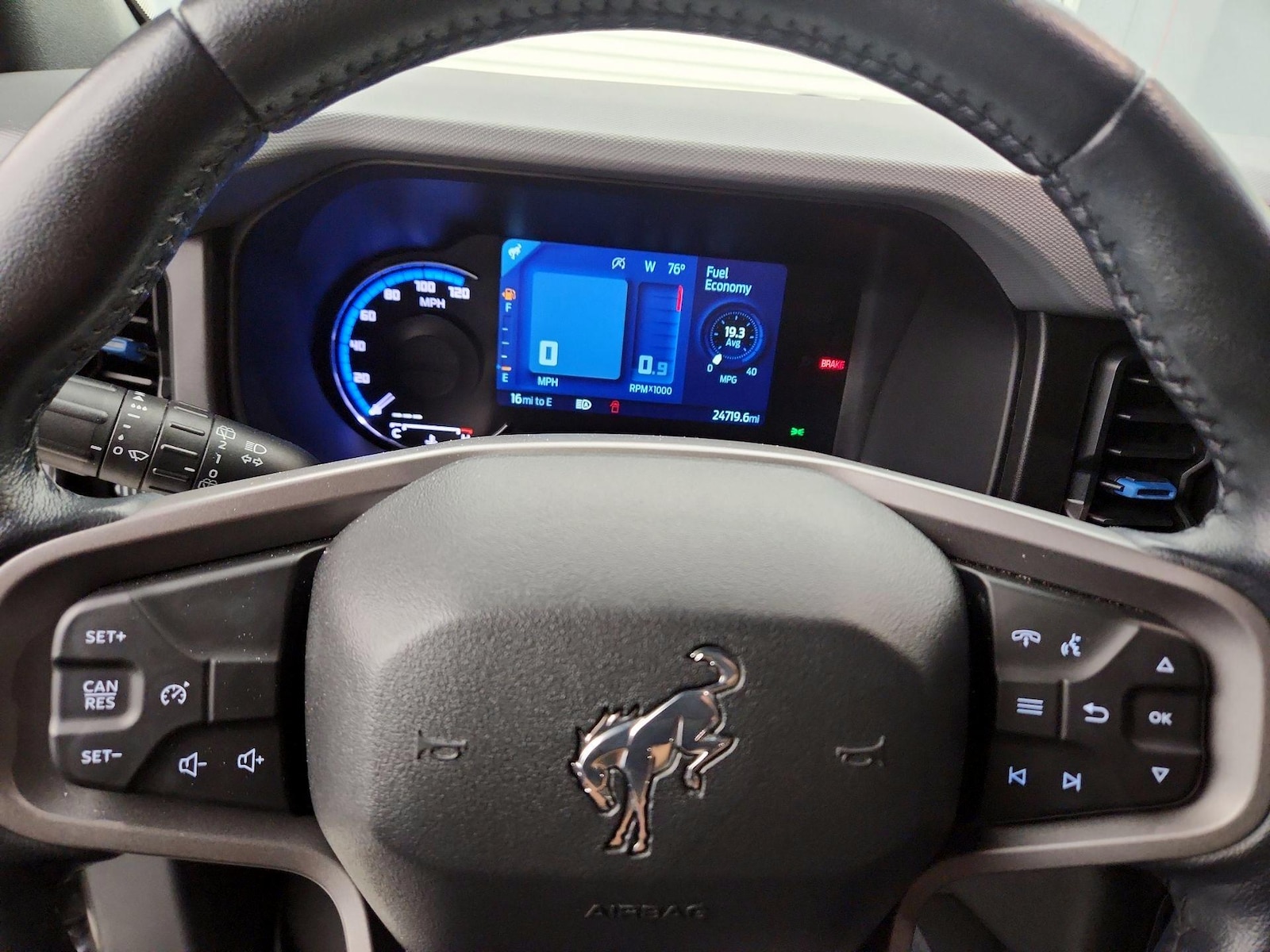 2022 Ford Bronco 2-Door Black Diamond - Photo 11