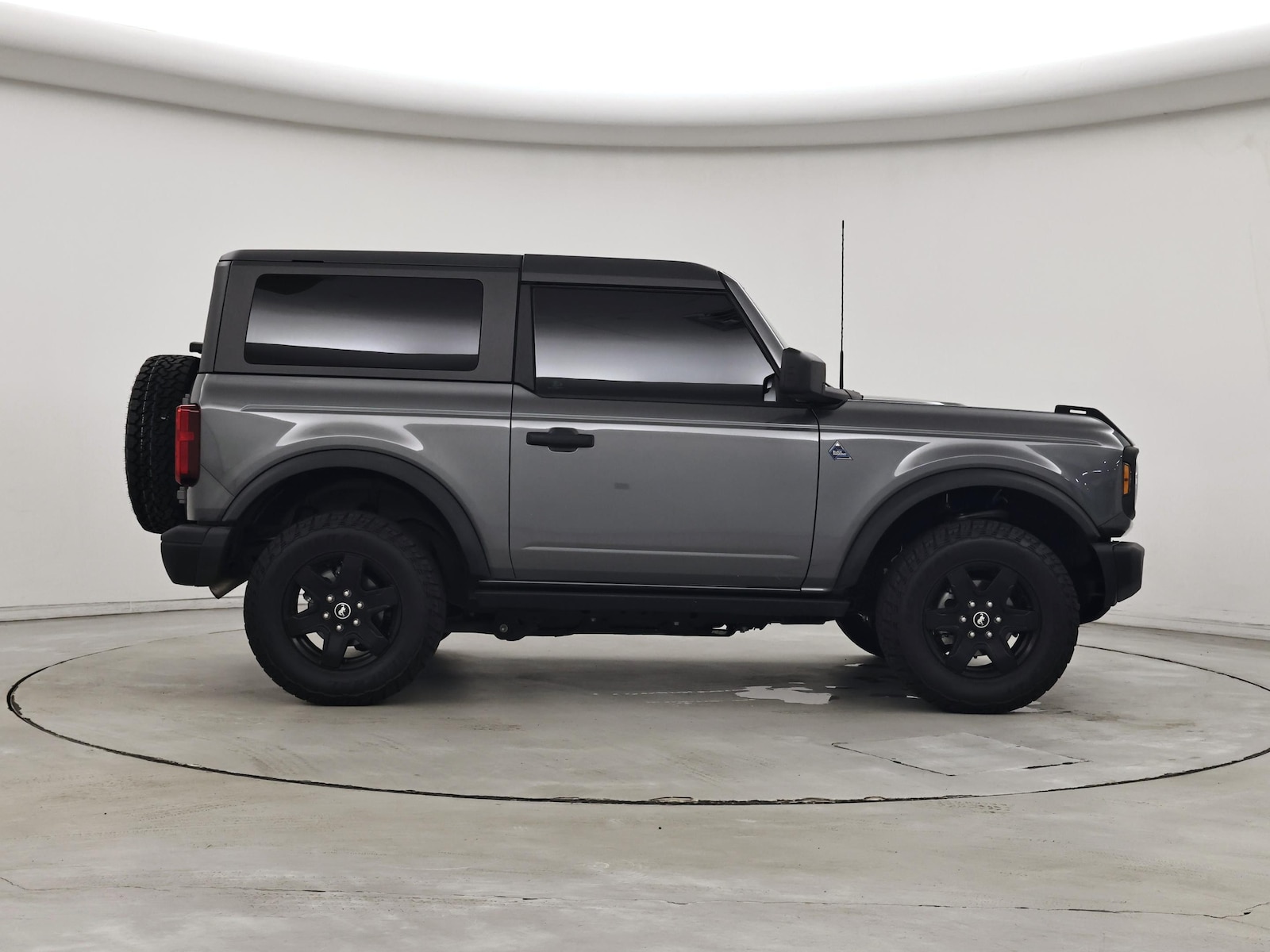 2022 Ford Bronco 2-Door Black Diamond - Photo 8