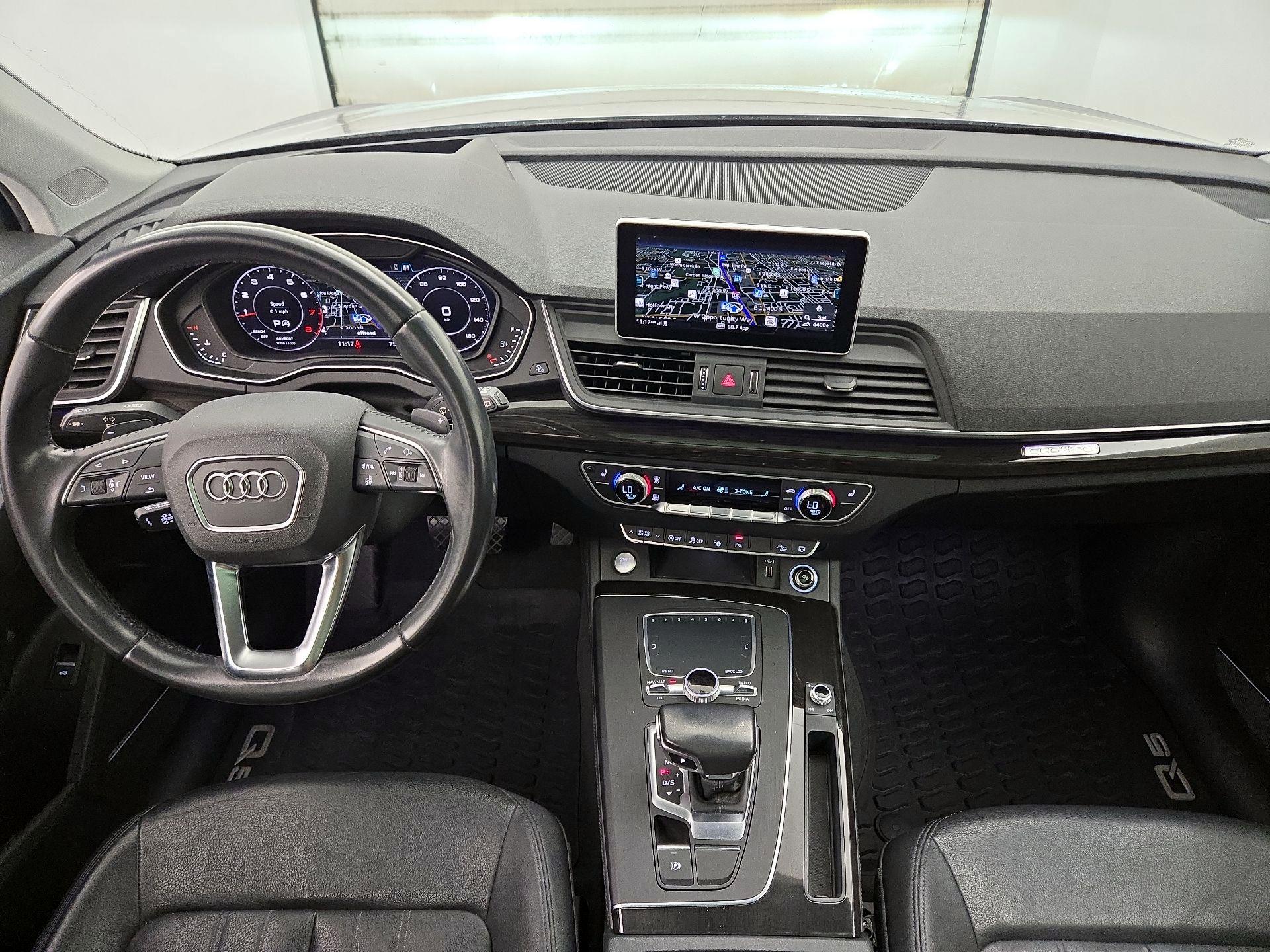 Thumbnail: 2019 Audi Q5 - 9