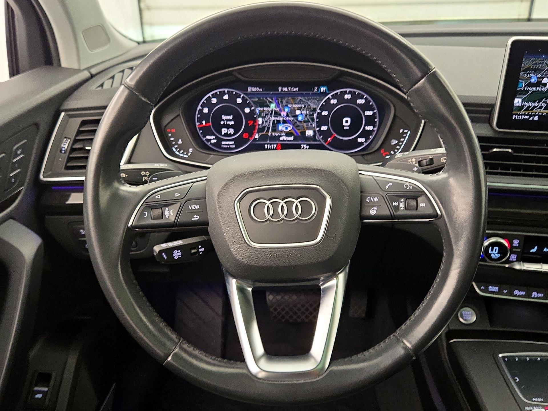 Thumbnail: 2019 Audi Q5 - 10