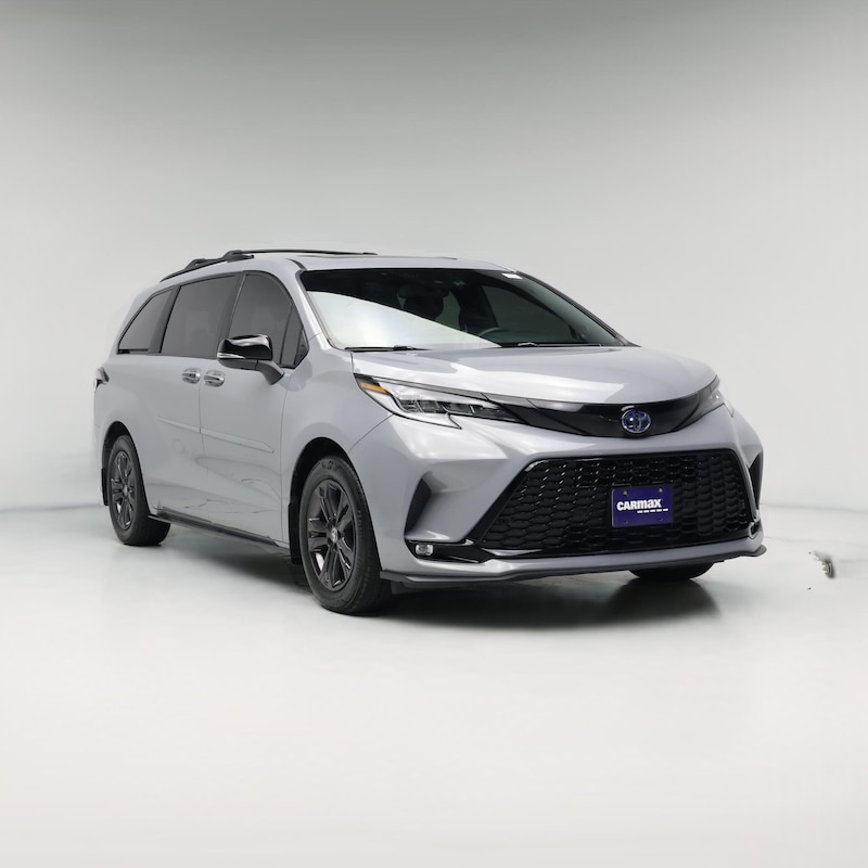 2025 Toyota Sienna XSE