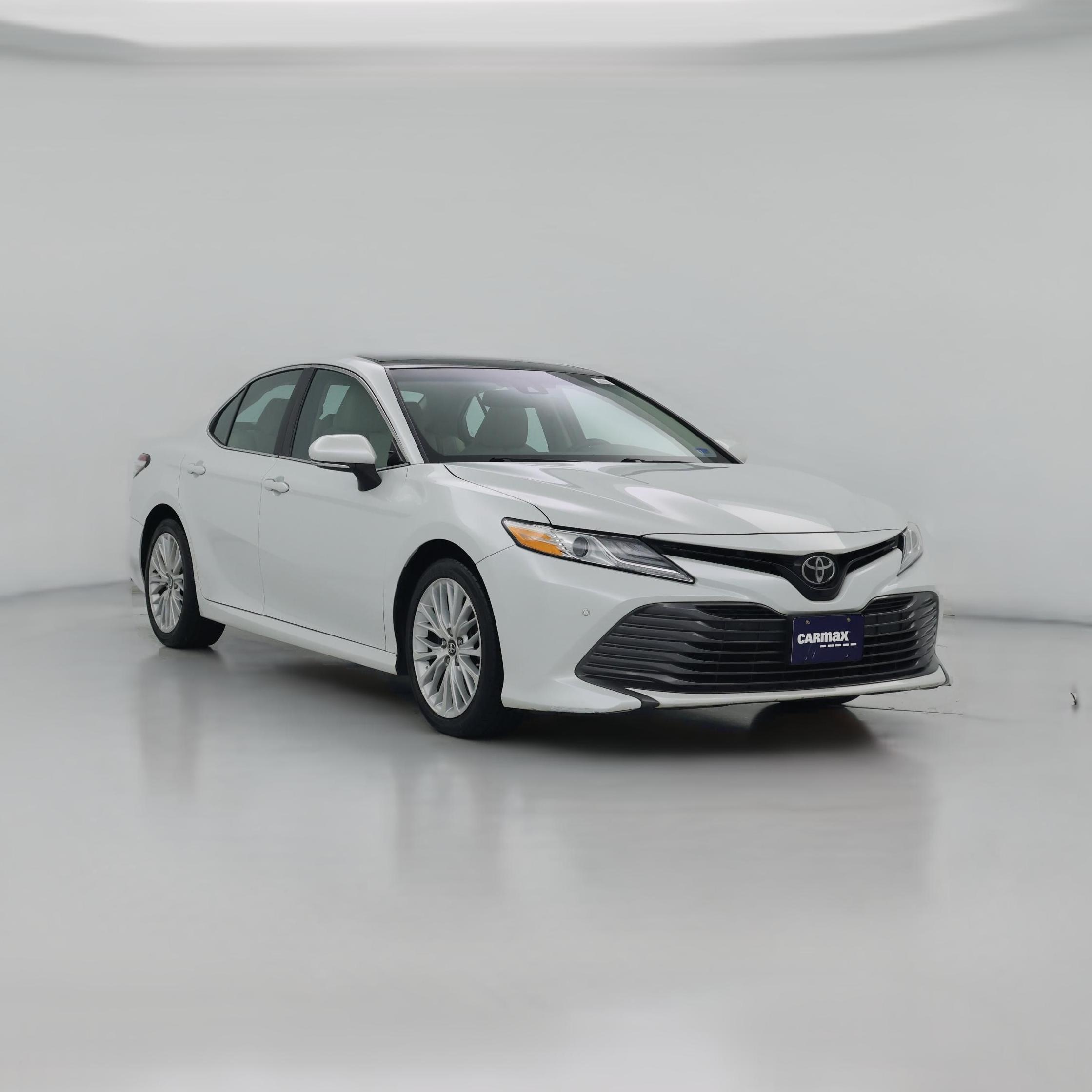 Thumbnail: 2018 Toyota Camry - 1