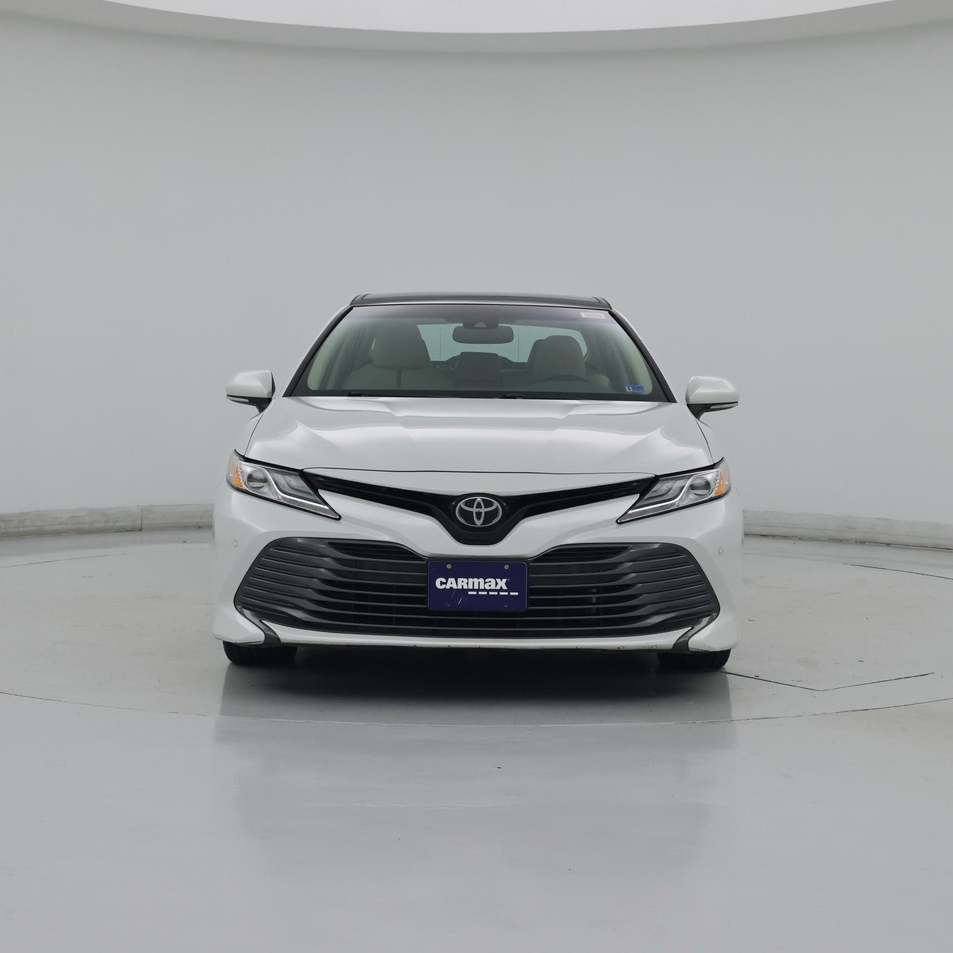 Thumbnail: 2018 Toyota Camry - 5